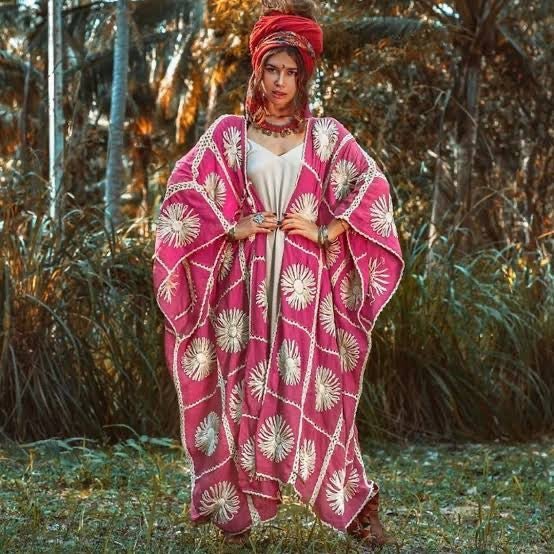 FLORA HAND CROCHET KIMONO - BANGKOK TAILOR CLOTHING STORE - HANDMADE CLOTHING