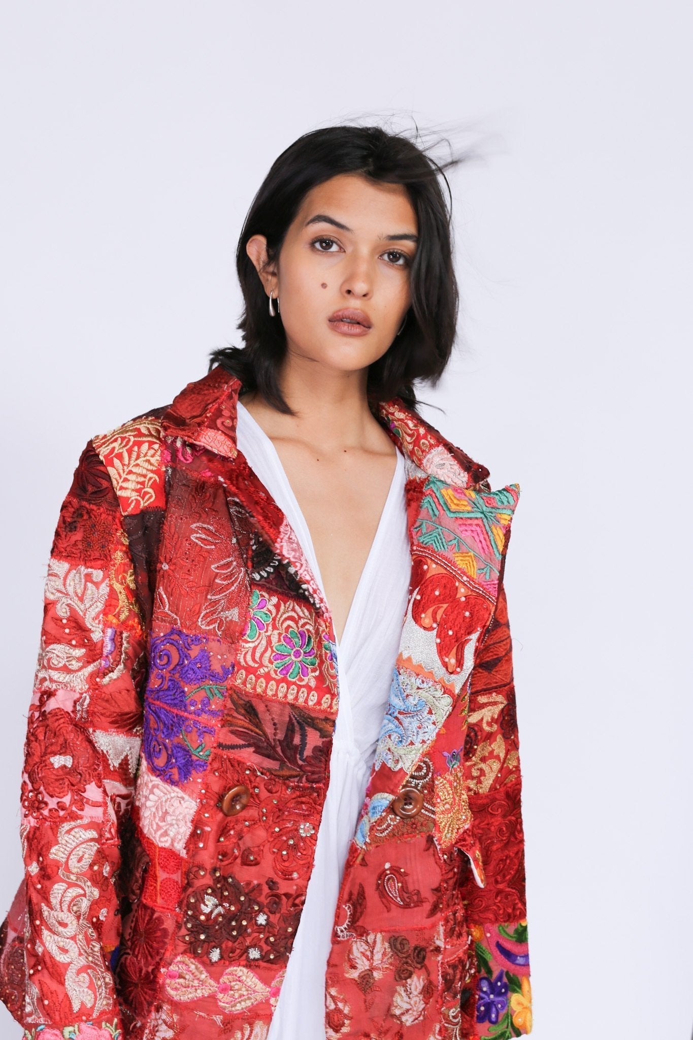 Hand Embroidered Patchwork Jacket Frida - BANGKOK TAILOR CLOTHING STORE - HANDMADE CLOTHING