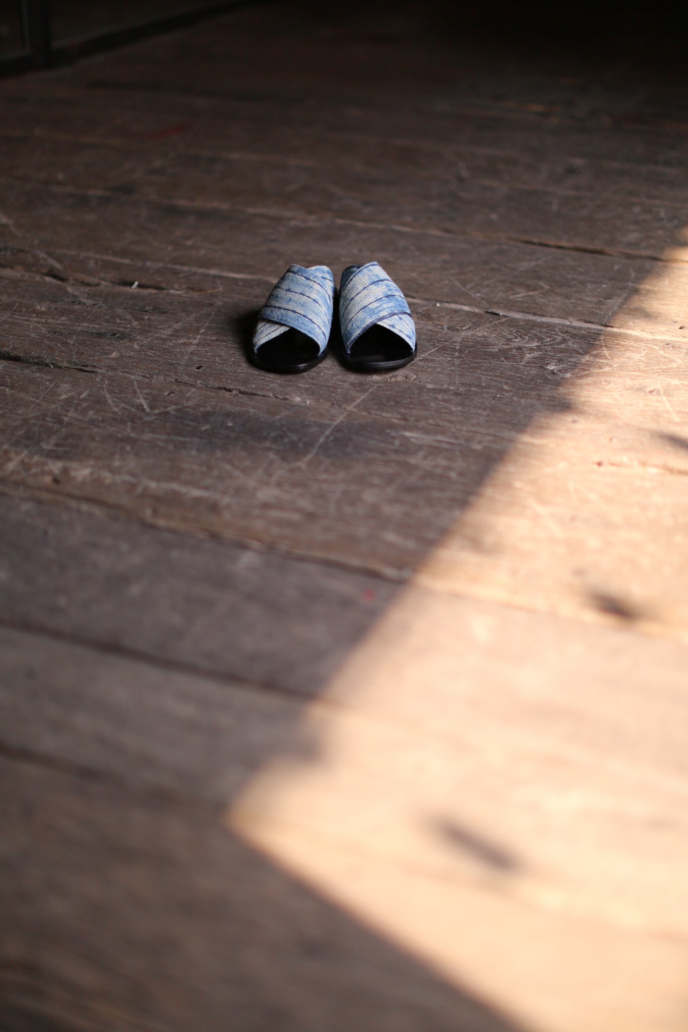 INDIGO HEMP LEATHER SANDAL REIKO - BANGKOK TAILOR CLOTHING STORE - HANDMADE CLOTHING