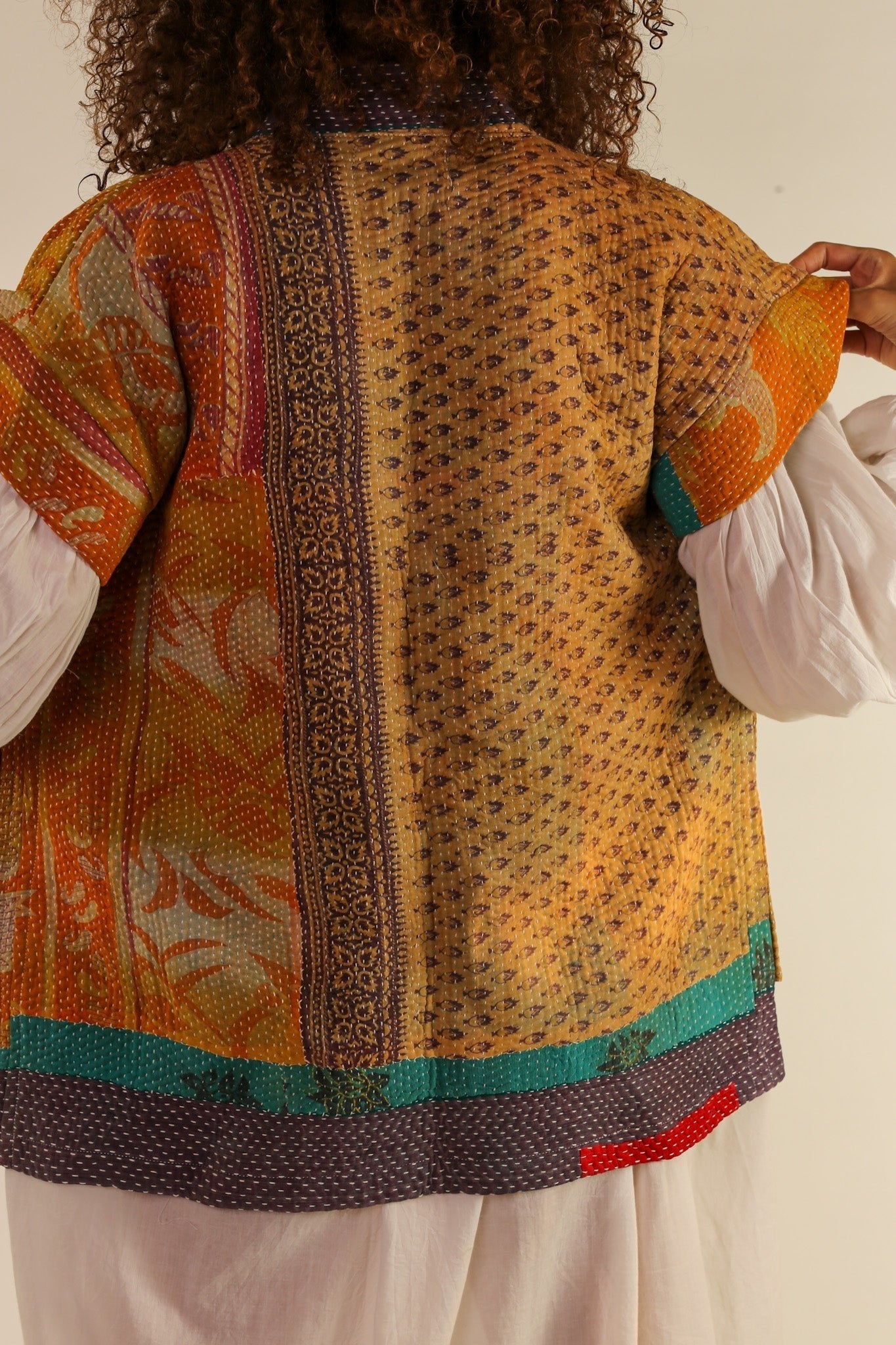 KANTHA VINTAGE QUILT ASSO - BANGKOK TAILOR CLOTHING STORE - HANDMADE CLOTHING