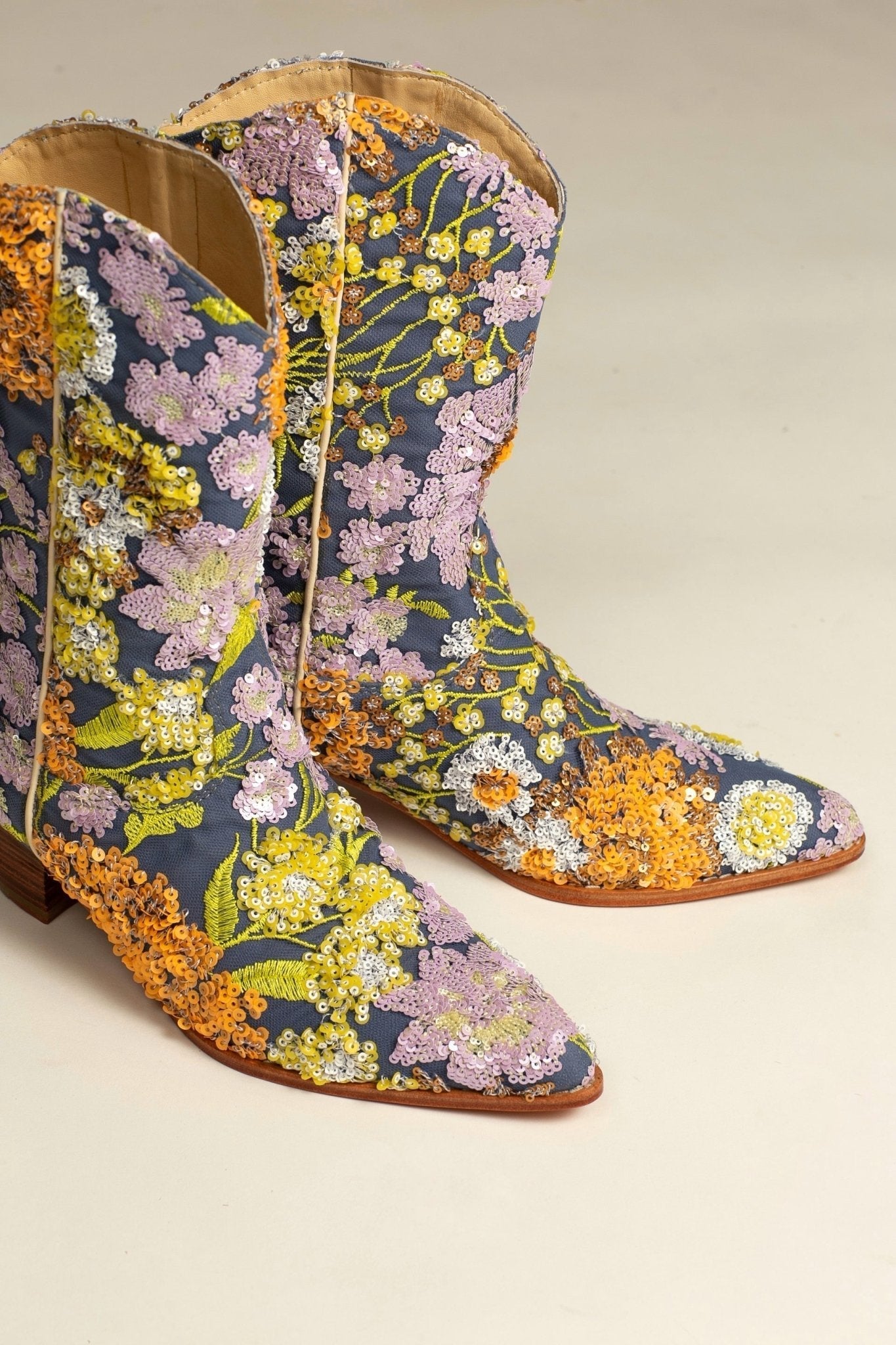 LAVENDER EMBROIDERED FLOWER SEQUIN WESTERN BOOTS - BANGKOK TAILOR CLOTHING STORE - HANDMADE CLOTHING