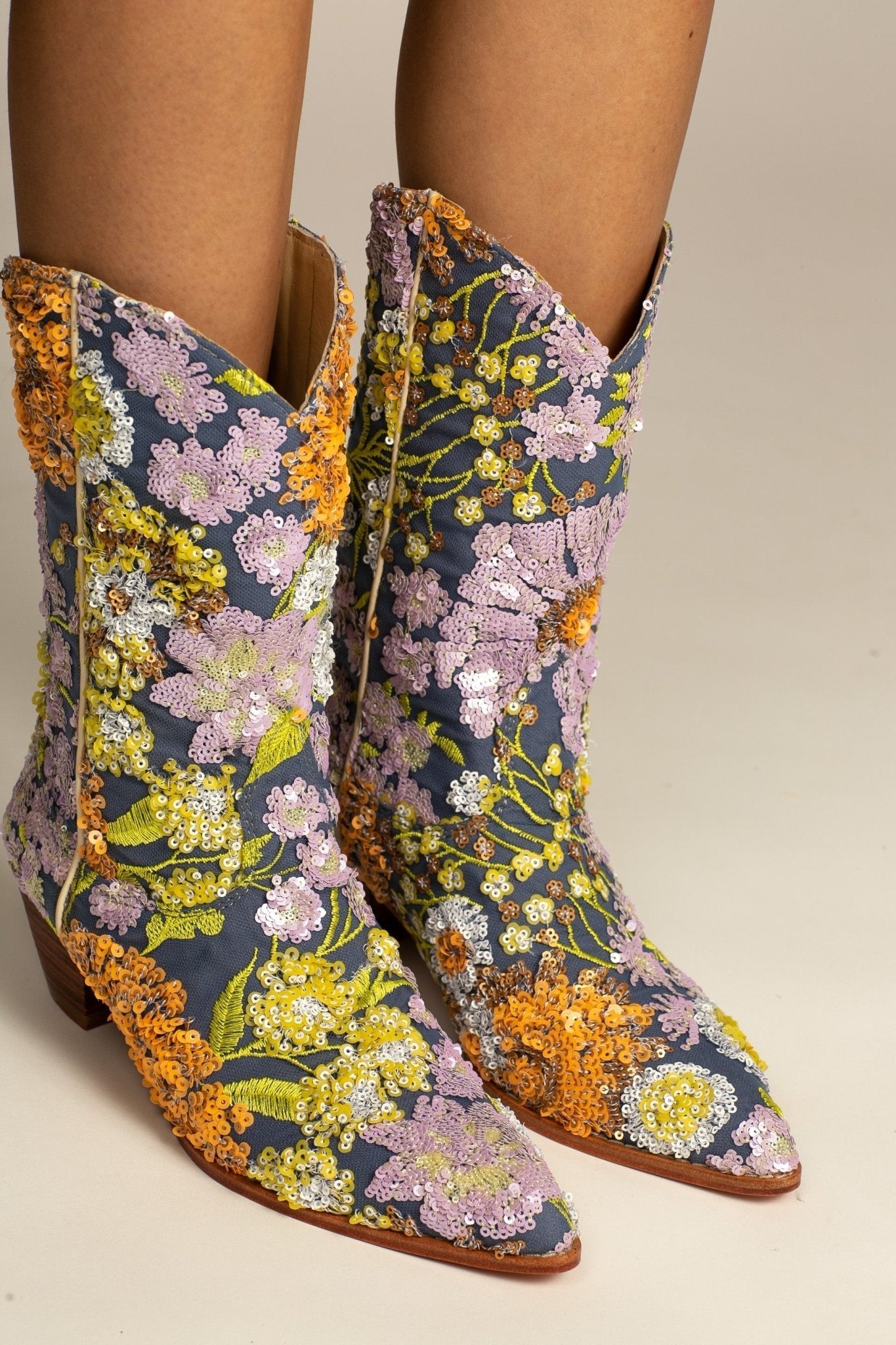 LAVENDER EMBROIDERED FLOWER SEQUIN WESTERN BOOTS - BANGKOK TAILOR CLOTHING STORE - HANDMADE CLOTHING