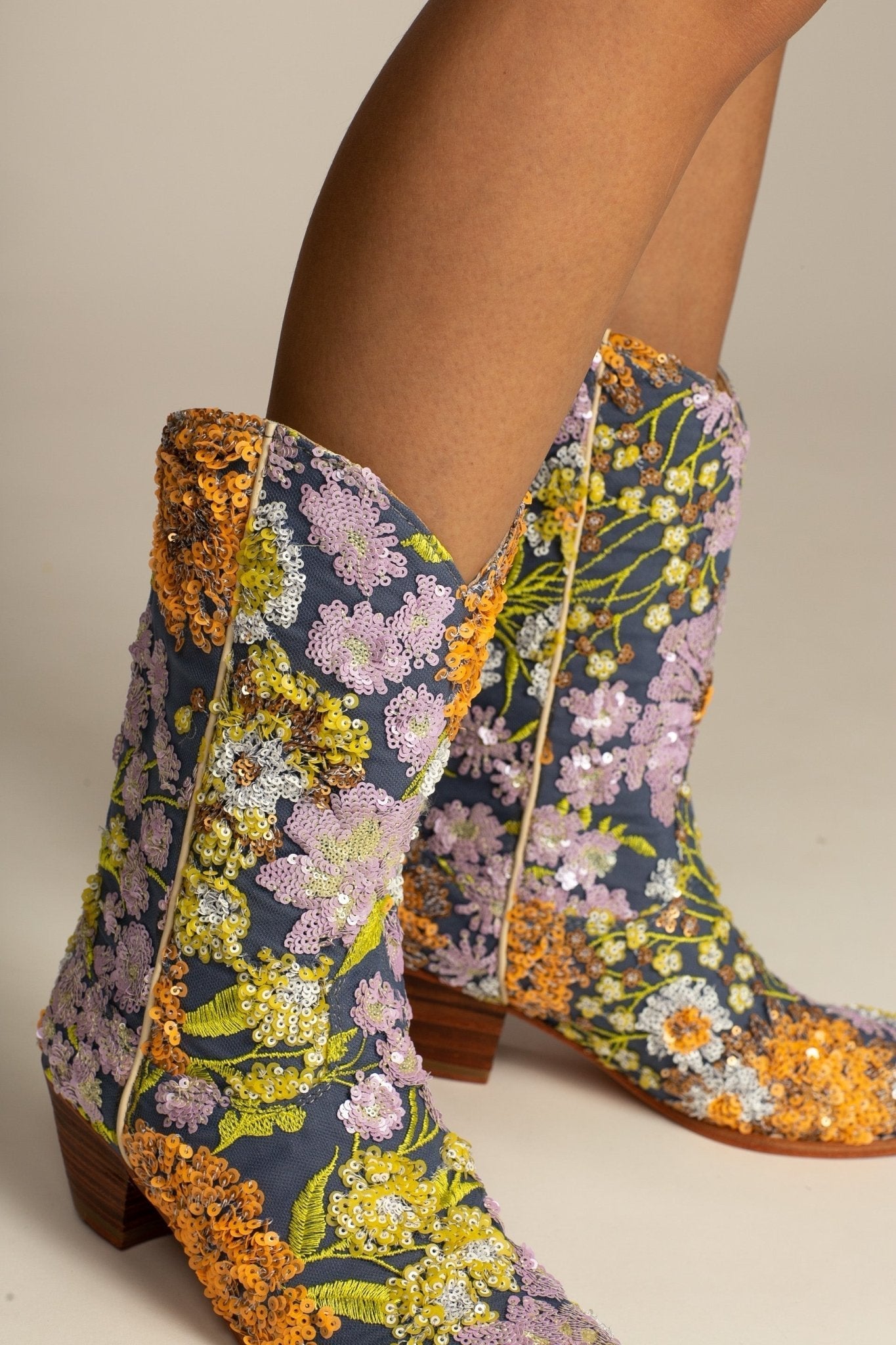 LAVENDER EMBROIDERED FLOWER SEQUIN WESTERN BOOTS - BANGKOK TAILOR CLOTHING STORE - HANDMADE CLOTHING