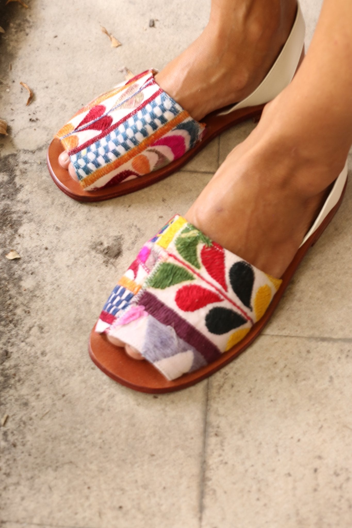 LEATHER SANDALS FRANCES - BANGKOK TAILOR CLOTHING STORE - HANDMADE CLOTHING