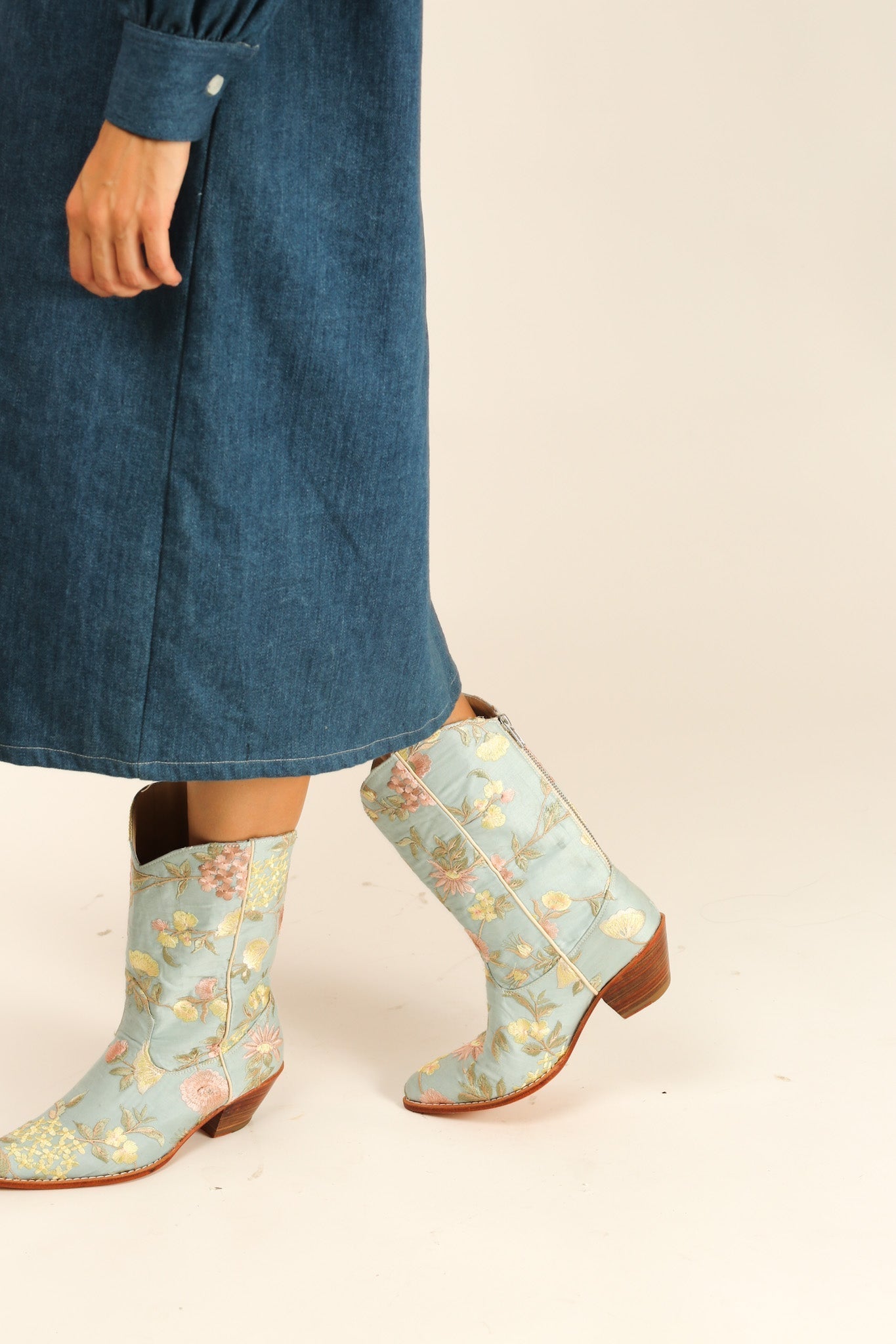LIGHT BLUE EMBROIDERED BOOTS YANA - BANGKOK TAILOR CLOTHING STORE - HANDMADE CLOTHING