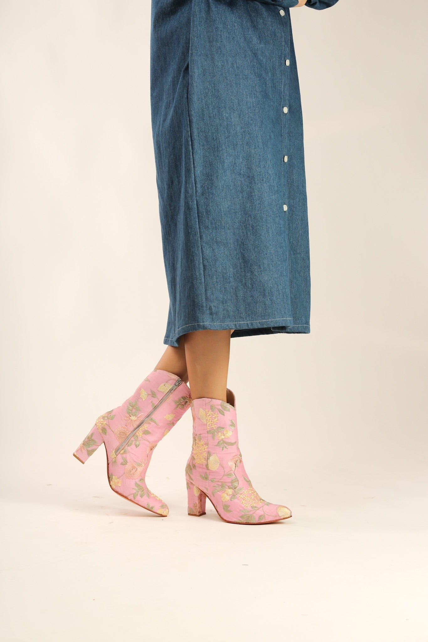 LIGHT PINK HIGH HEEL BOOTS PERRY - BANGKOK TAILOR CLOTHING STORE - HANDMADE CLOTHING