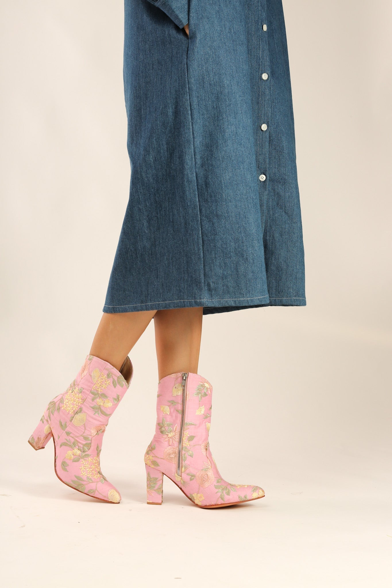 LIGHT PINK HIGH HEEL BOOTS PERRY - BANGKOK TAILOR CLOTHING STORE - HANDMADE CLOTHING