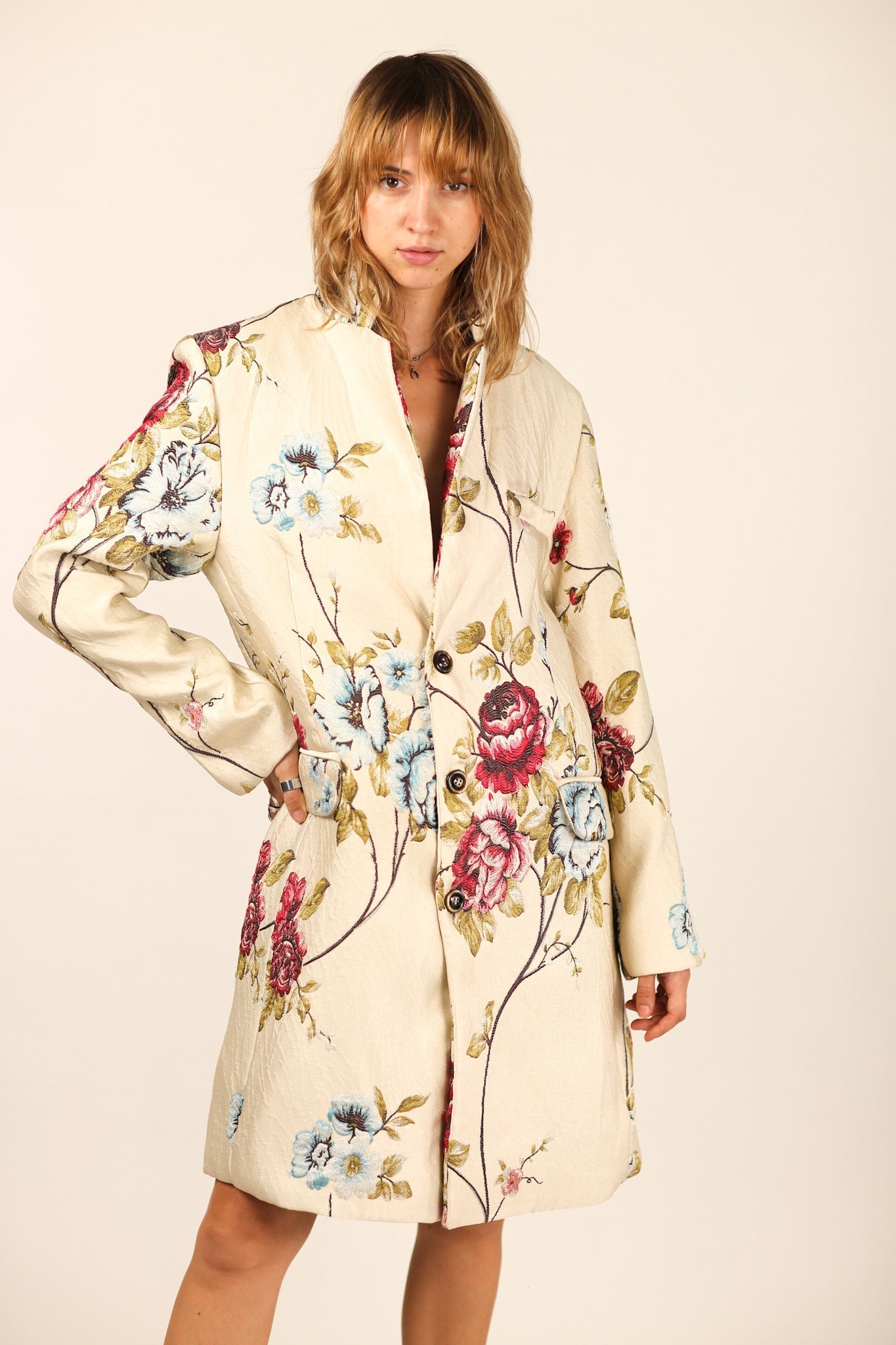 LONG NOVELTY COAT LUPA - BANGKOK TAILOR CLOTHING STORE - HANDMADE CLOTHING