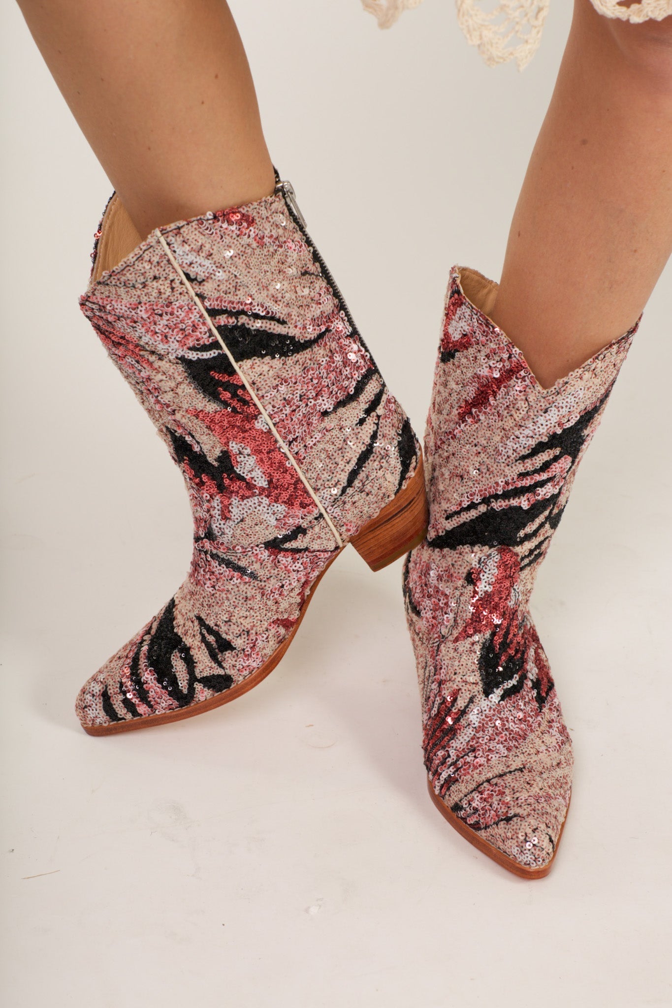 PINK BLACK SEQUIN EMBROIDERED WESTERN BOOTS RIAL - BANGKOK TAILOR CLOTHING STORE - HANDMADE CLOTHING