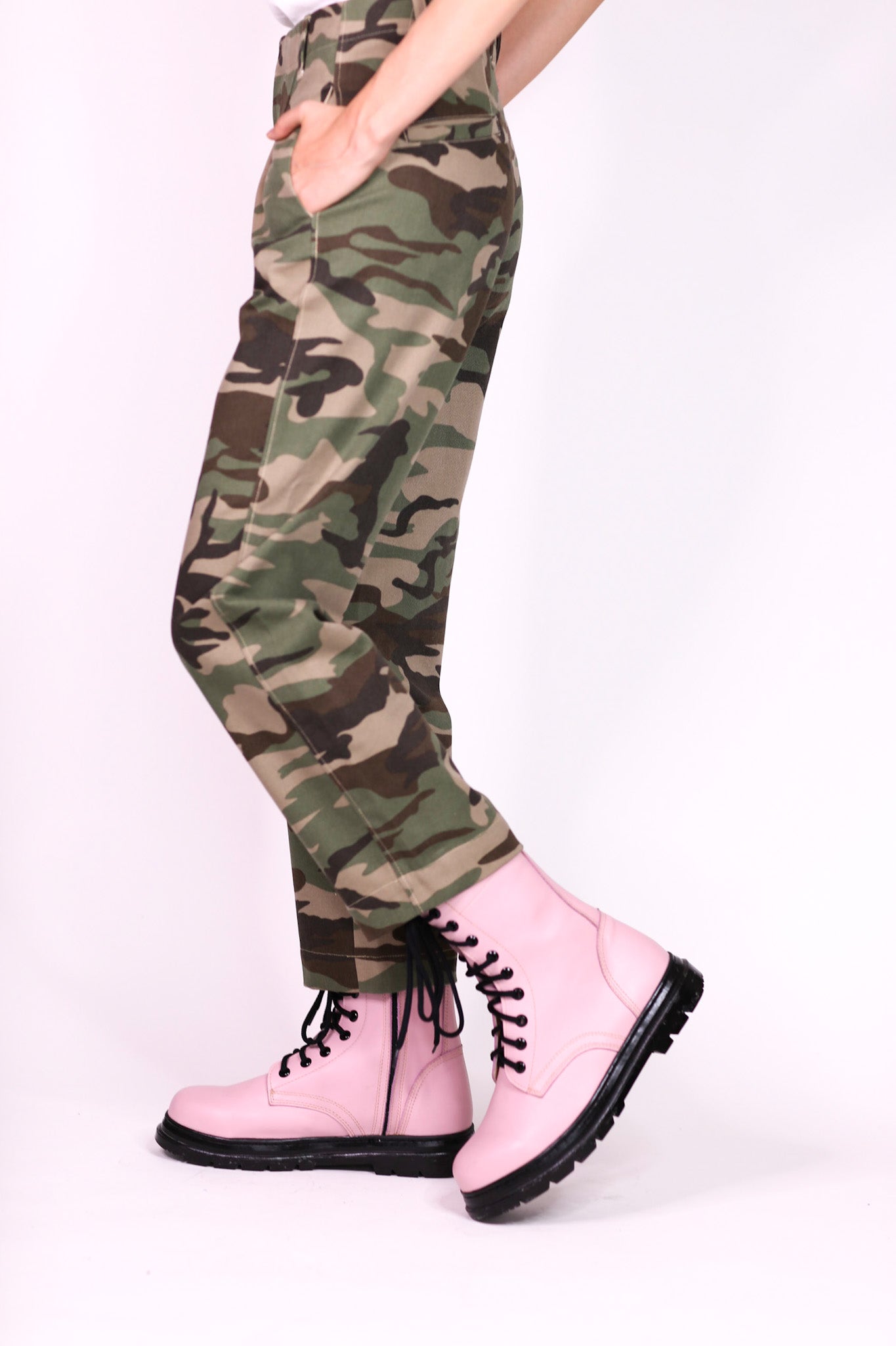 PINK COMBAT BOOTS ADA - BANGKOK TAILOR CLOTHING STORE - HANDMADE CLOTHING