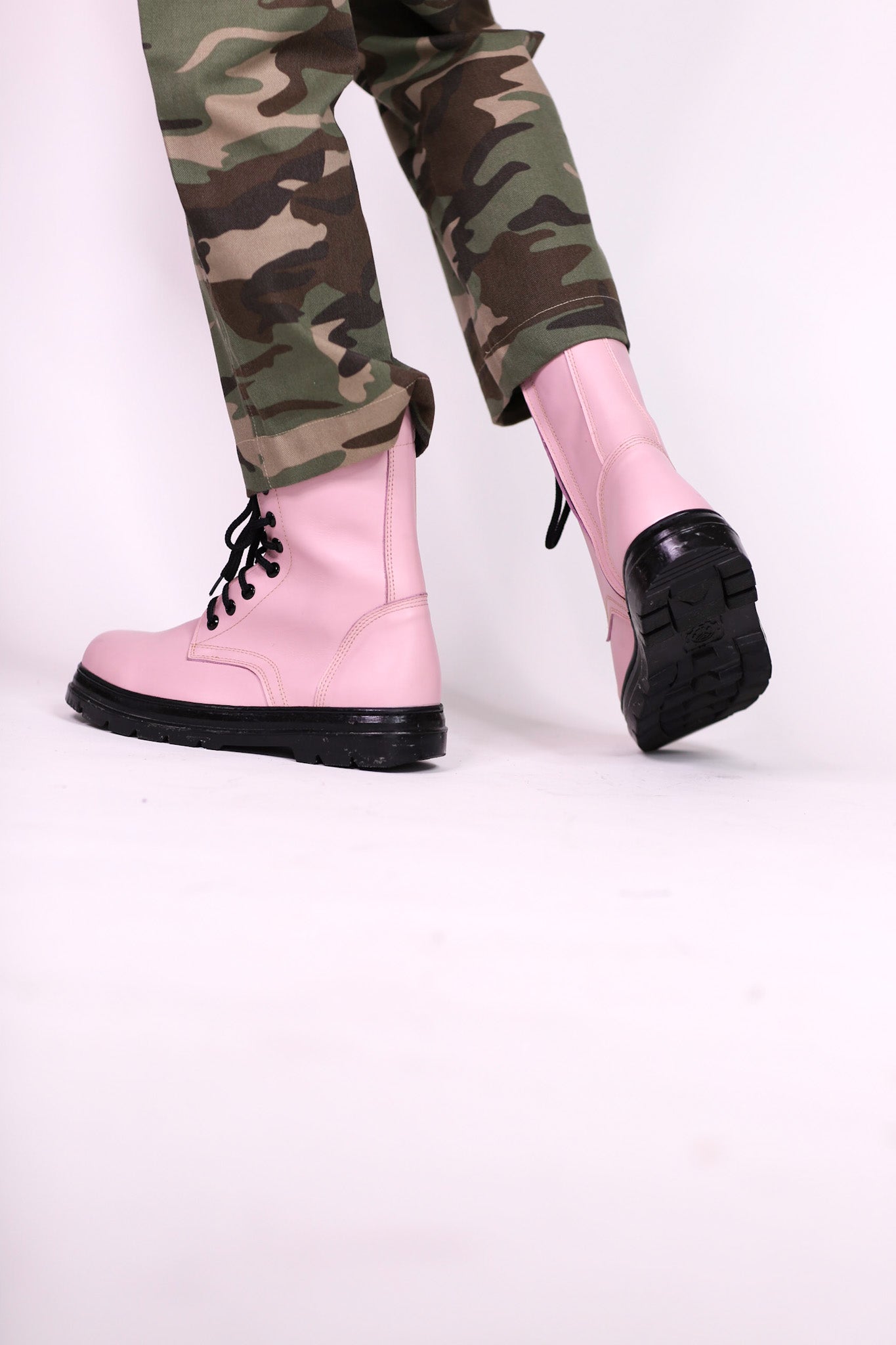 PINK COMBAT BOOTS ADA - BANGKOK TAILOR CLOTHING STORE - HANDMADE CLOTHING