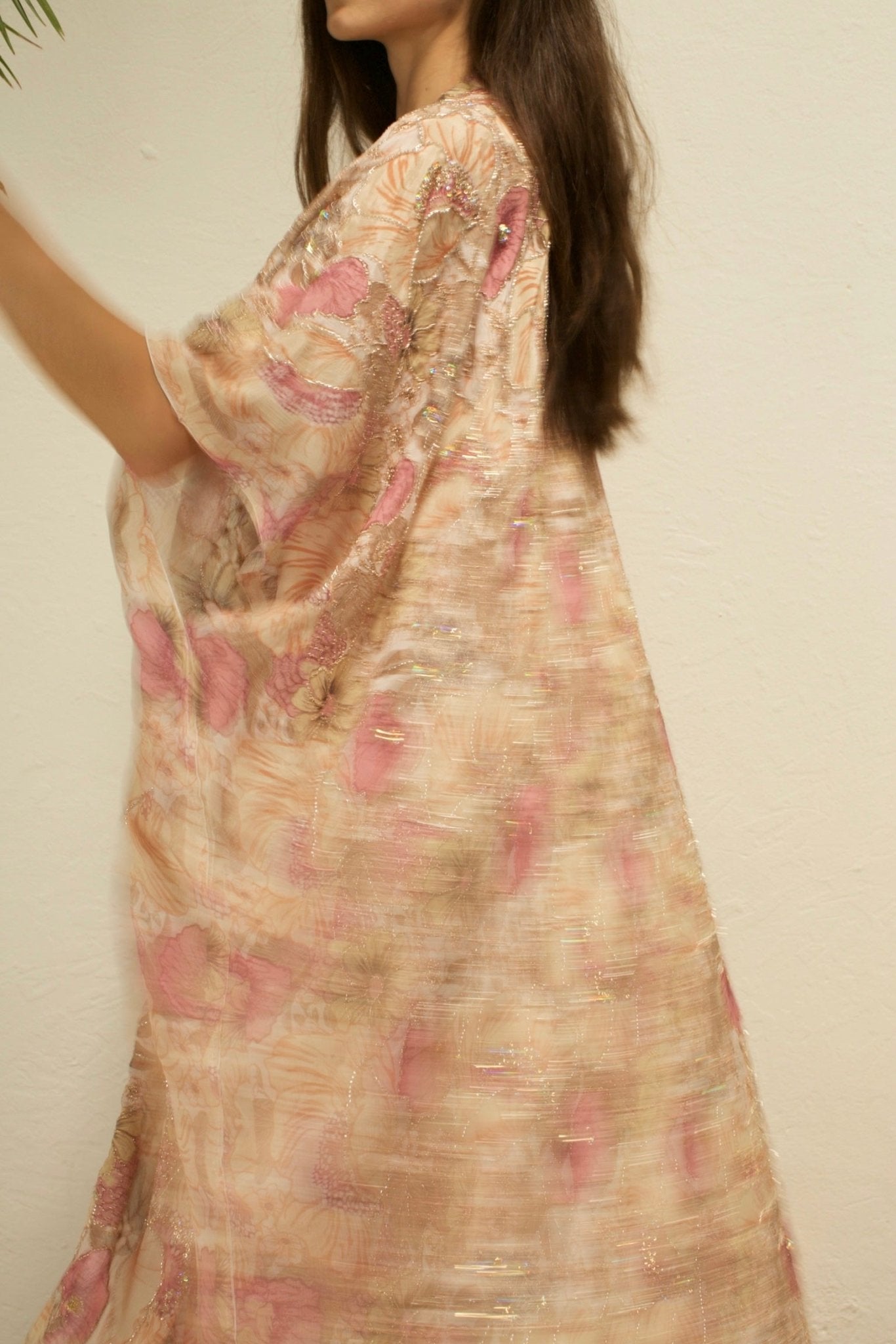 PINK GOLDEN SILK FLOWER KIMONO - BANGKOK TAILOR CLOTHING STORE - HANDMADE CLOTHING