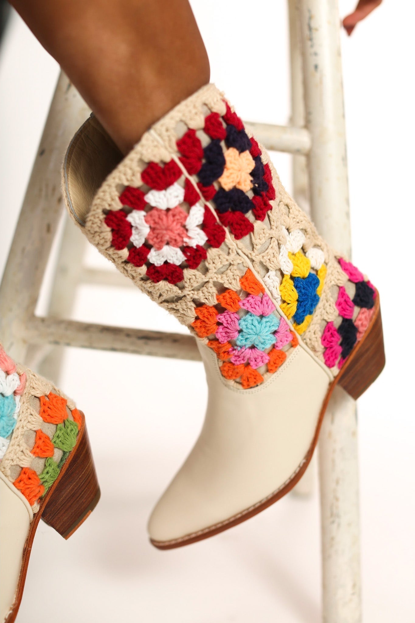 SELINA CROCHET BOOTS - BANGKOK TAILOR CLOTHING STORE - HANDMADE CLOTHING