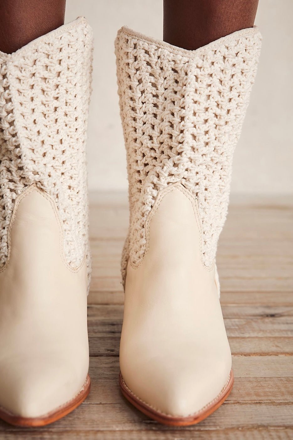 SELINA CROCHET BOOTS - BANGKOK TAILOR CLOTHING STORE - HANDMADE CLOTHING