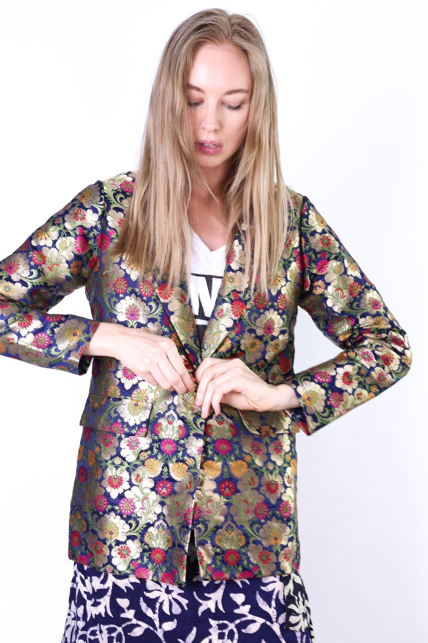 SILK BLAZER JACKET MAXINE - BANGKOK TAILOR CLOTHING STORE - HANDMADE CLOTHING