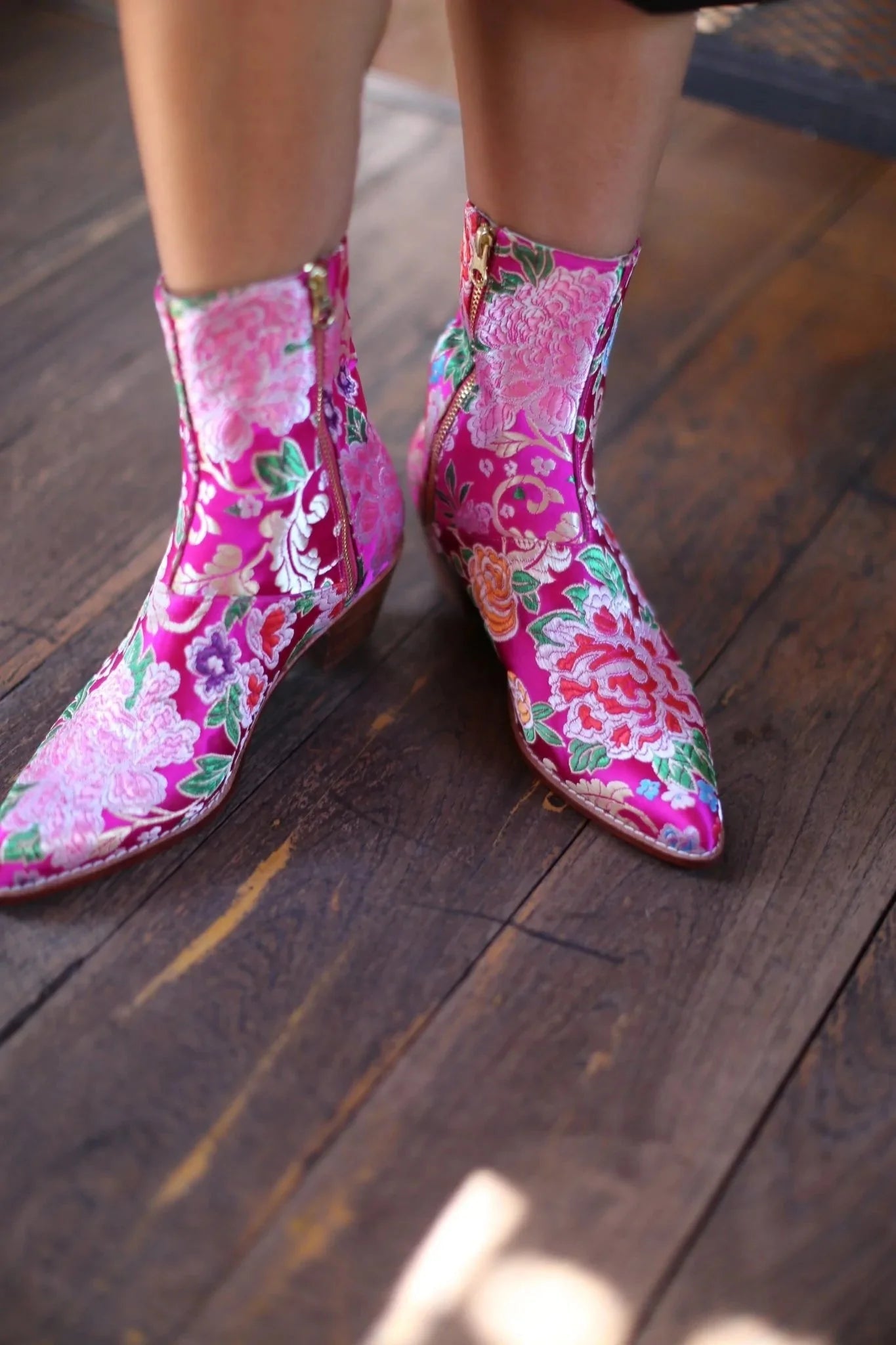 SILK FABRIC ANKLE BOOTS TIJANA - BANGKOK TAILOR CLOTHING STORE - HANDMADE CLOTHING