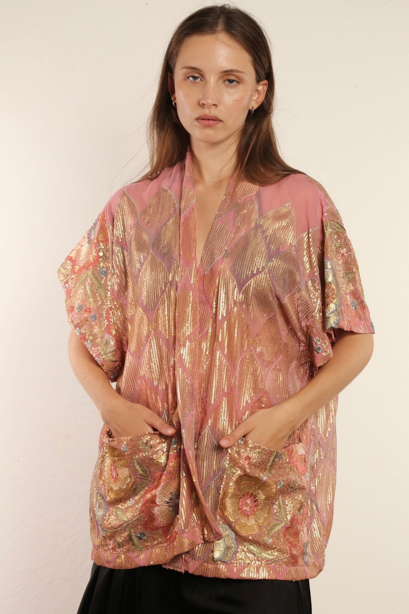 SILK SHORT KIMONO AVA - BANGKOK TAILOR CLOTHING STORE - HANDMADE CLOTHING