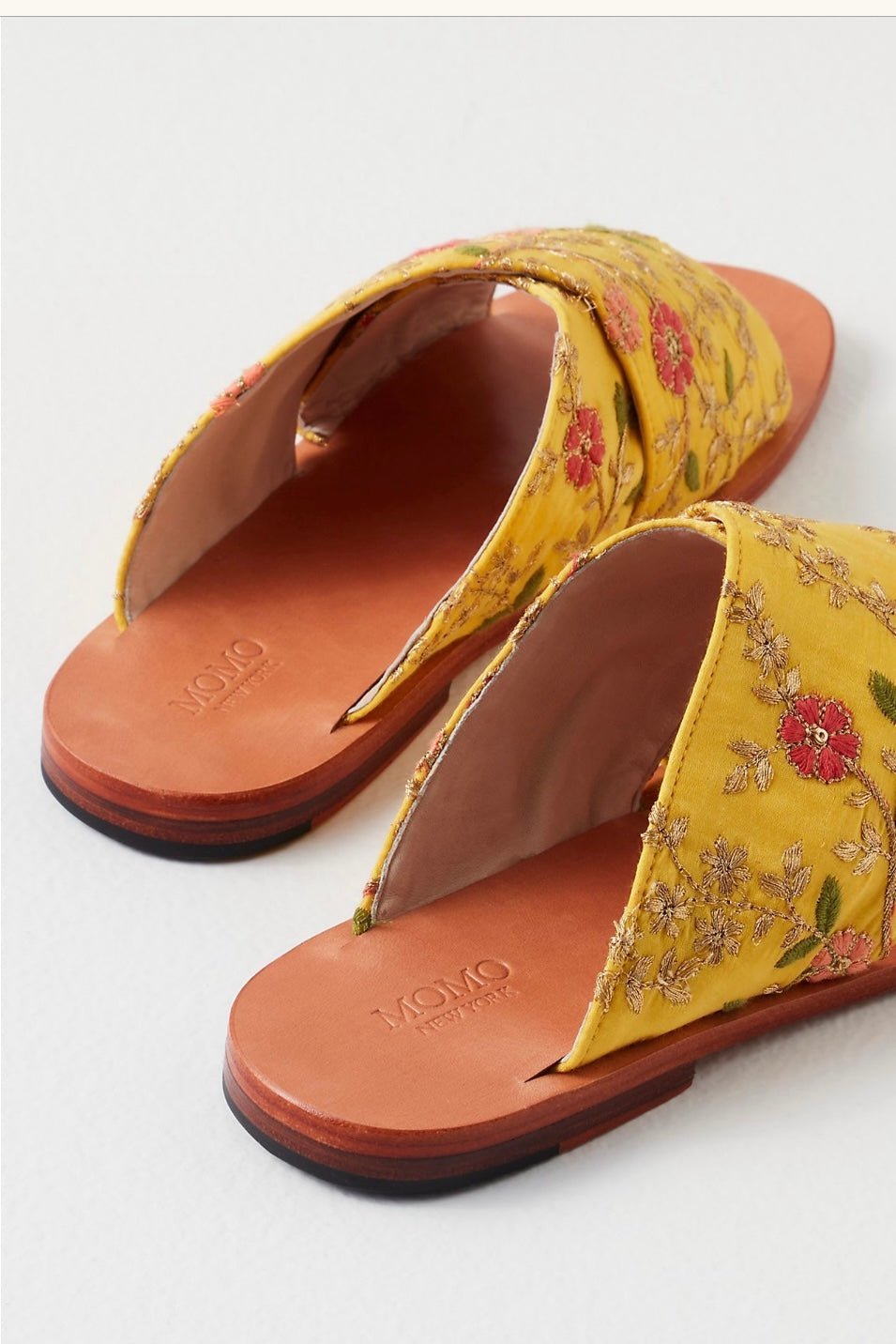 SUNNY DAYS SLIP ON SANDALS - BANGKOK TAILOR CLOTHING STORE - HANDMADE CLOTHING