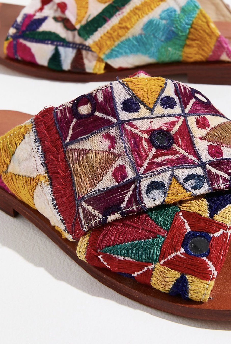 SUNNY DAYS SLIP ON SANDALS X FREE PEOPLE - BANGKOK TAILOR CLOTHING STORE - HANDMADE CLOTHING