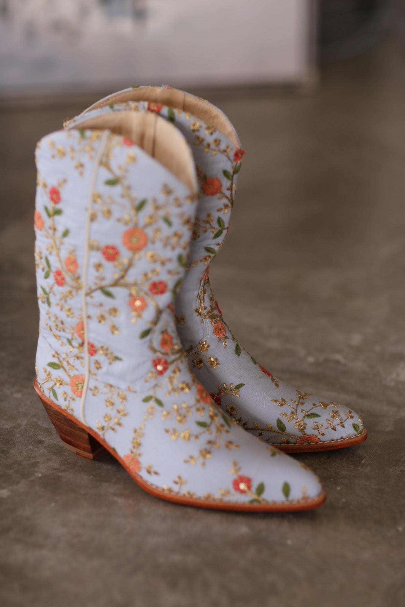 TALL WESTERN BOOTS LUIZA - BANGKOK TAILOR CLOTHING STORE - HANDMADE CLOTHING