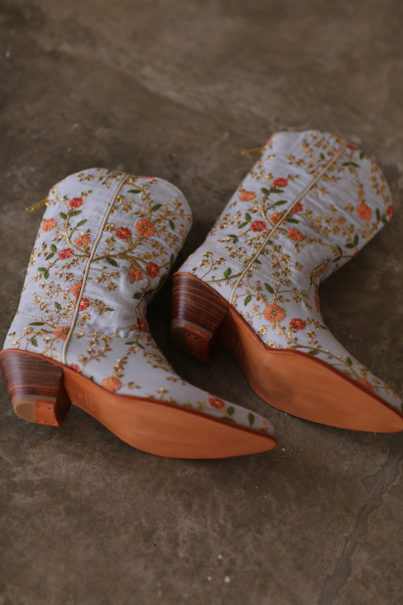 TALL WESTERN BOOTS LUIZA - BANGKOK TAILOR CLOTHING STORE - HANDMADE CLOTHING