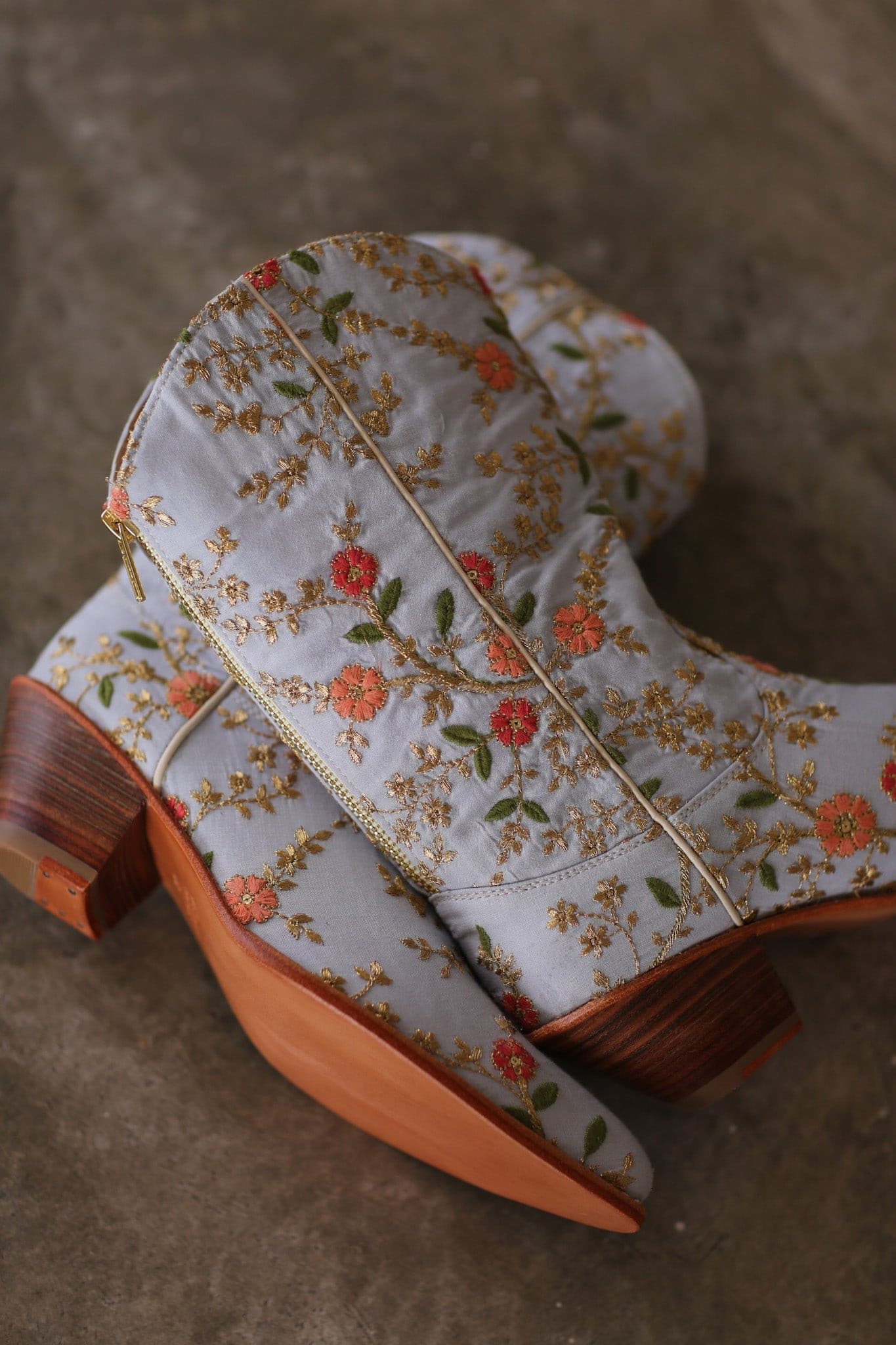 TALL WESTERN BOOTS LUIZA - BANGKOK TAILOR CLOTHING STORE - HANDMADE CLOTHING