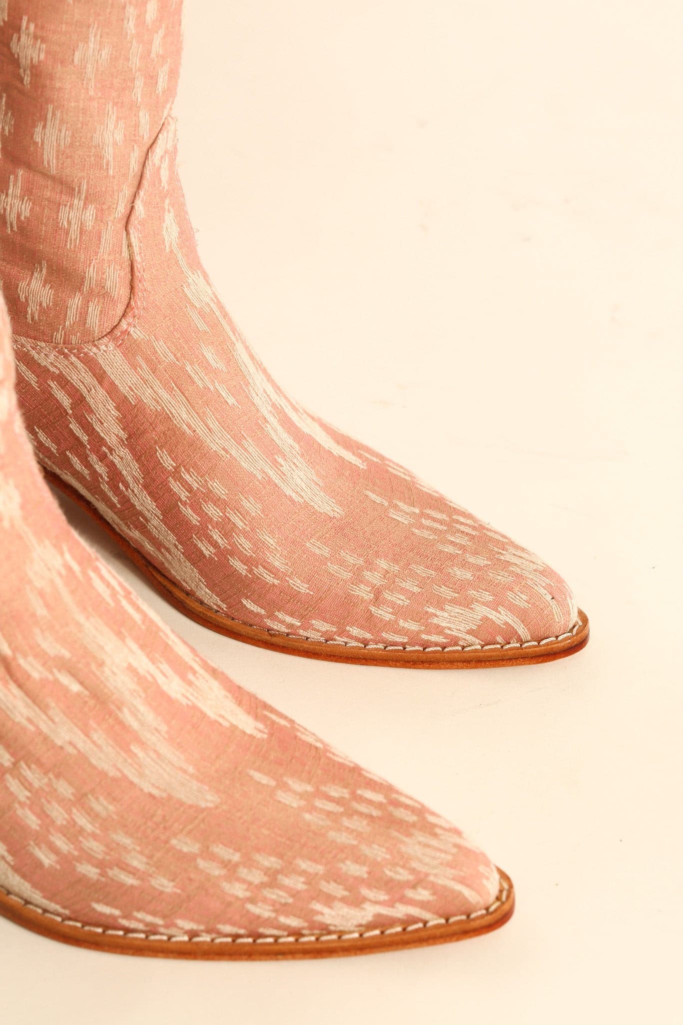 THAI TRADITIONAL FABRIC WESTERN BOOTS LEENA - BANGKOK TAILOR CLOTHING STORE - HANDMADE CLOTHING