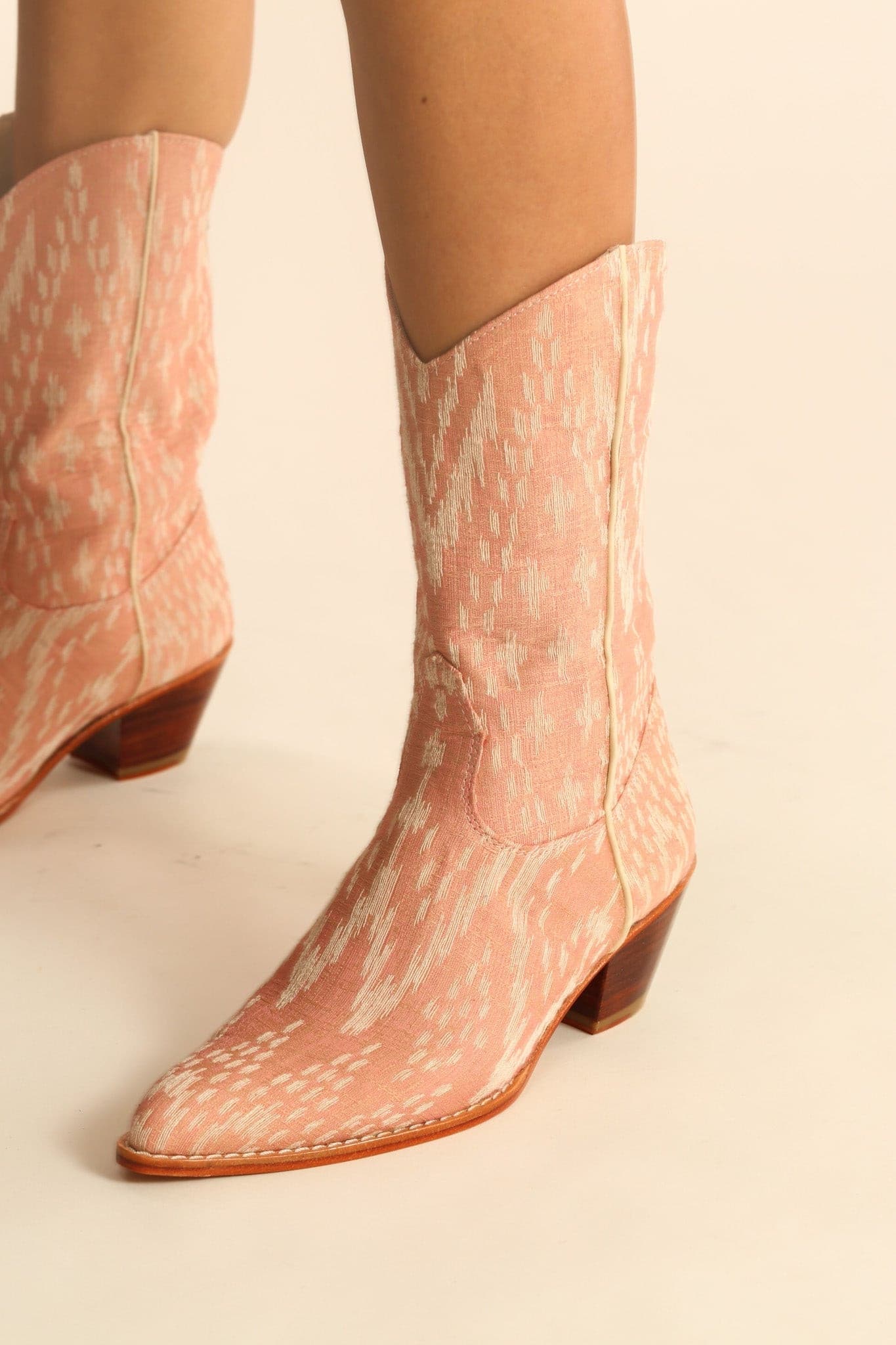 THAI TRADITIONAL FABRIC WESTERN BOOTS LEENA - BANGKOK TAILOR CLOTHING STORE - HANDMADE CLOTHING