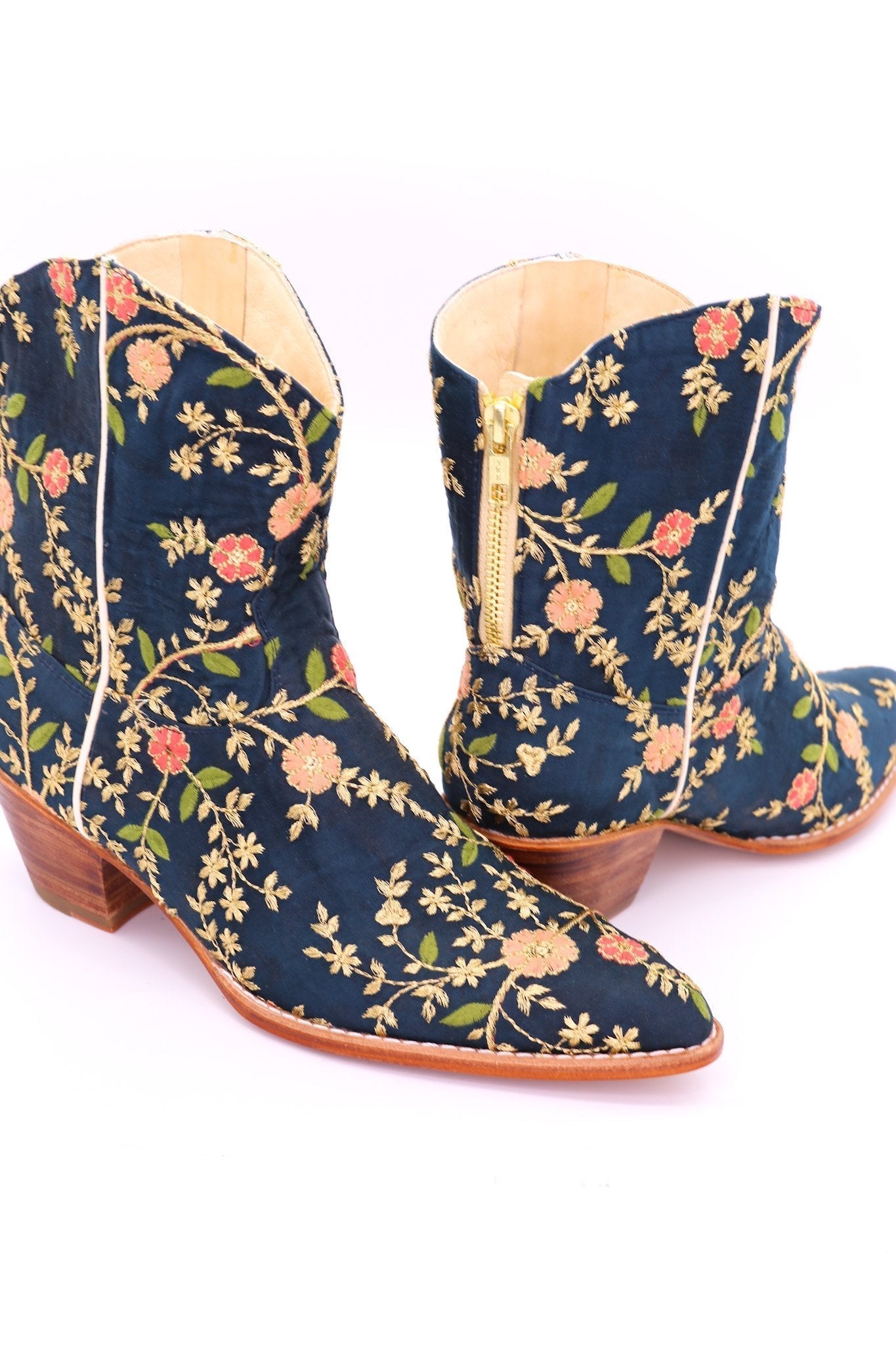 TURQUOISE EMBROIDERED SILK BOOTS ELOISE - BANGKOK TAILOR CLOTHING STORE - HANDMADE CLOTHING