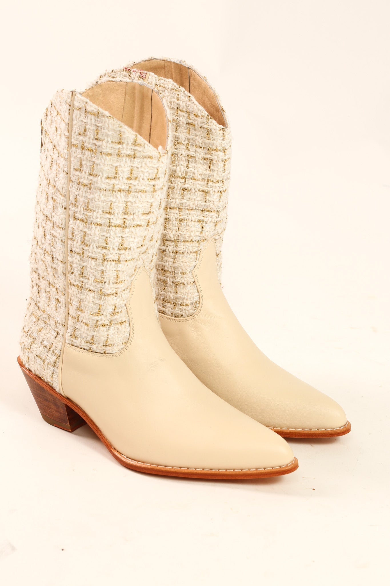 TWEED WESTERN BOOTS VIOLETTA - BANGKOK TAILOR CLOTHING STORE - HANDMADE CLOTHING