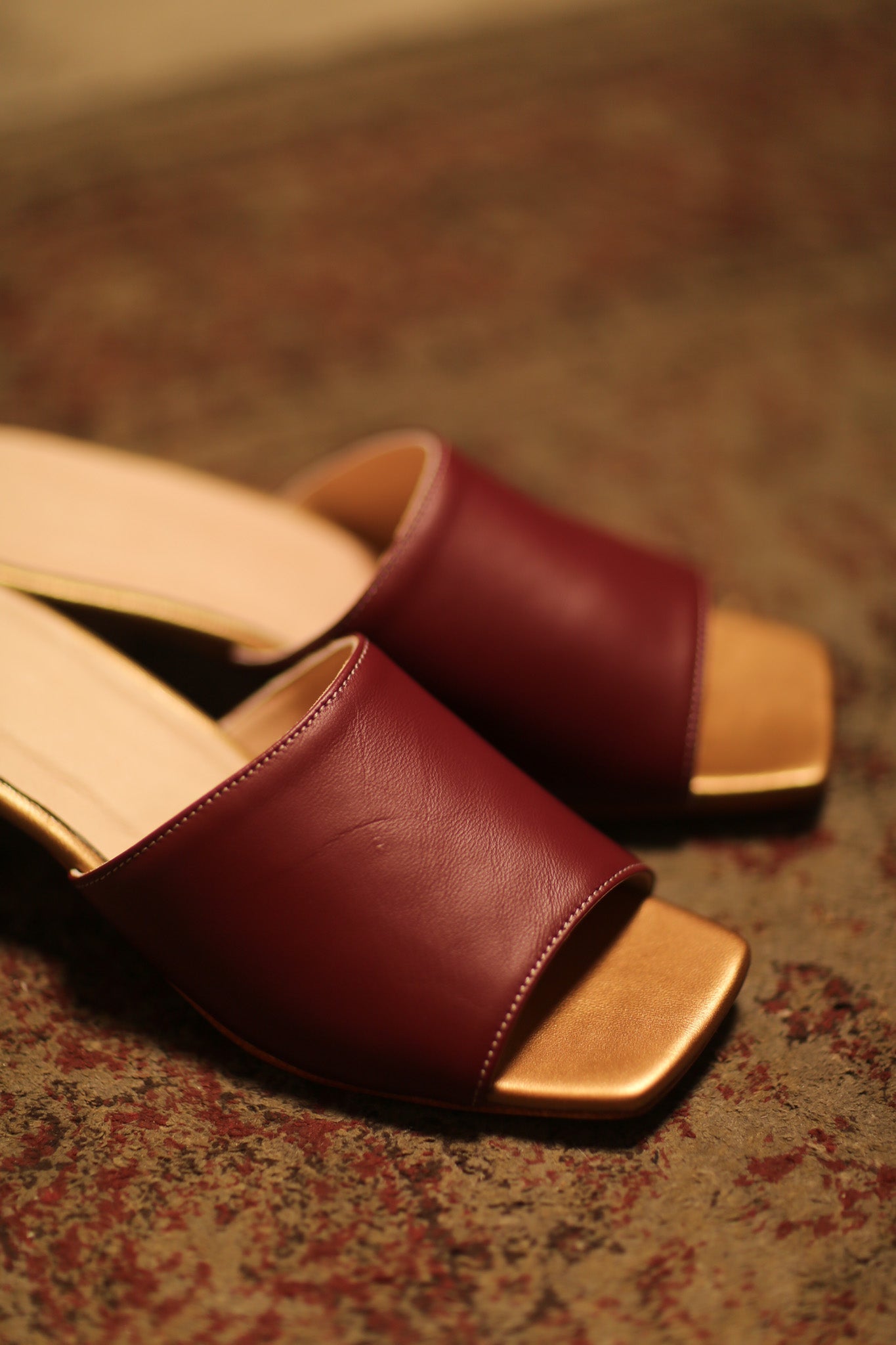 HEELED LEATHER MULES LORIN WINE RED GOLD