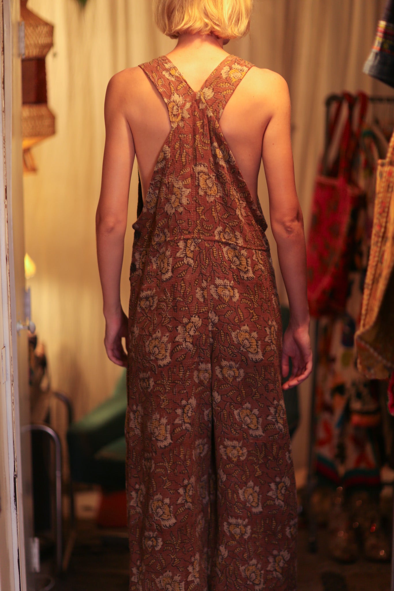 FREYA EMBROIDERED KANTHA BROWN FLORAL