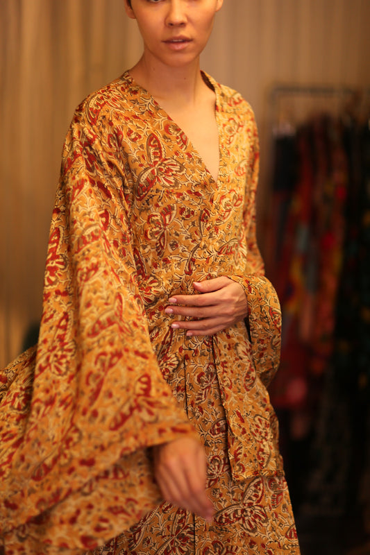 PINA SILK WING KIMONO ANNYTA