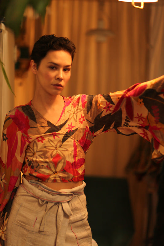SILK WRAP TOP AURELIA FLOWERS BLOOM