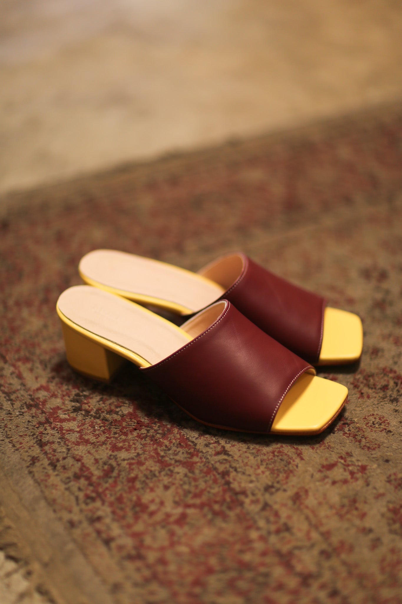 HEELED MULES LORIN WINE RED YELLOW