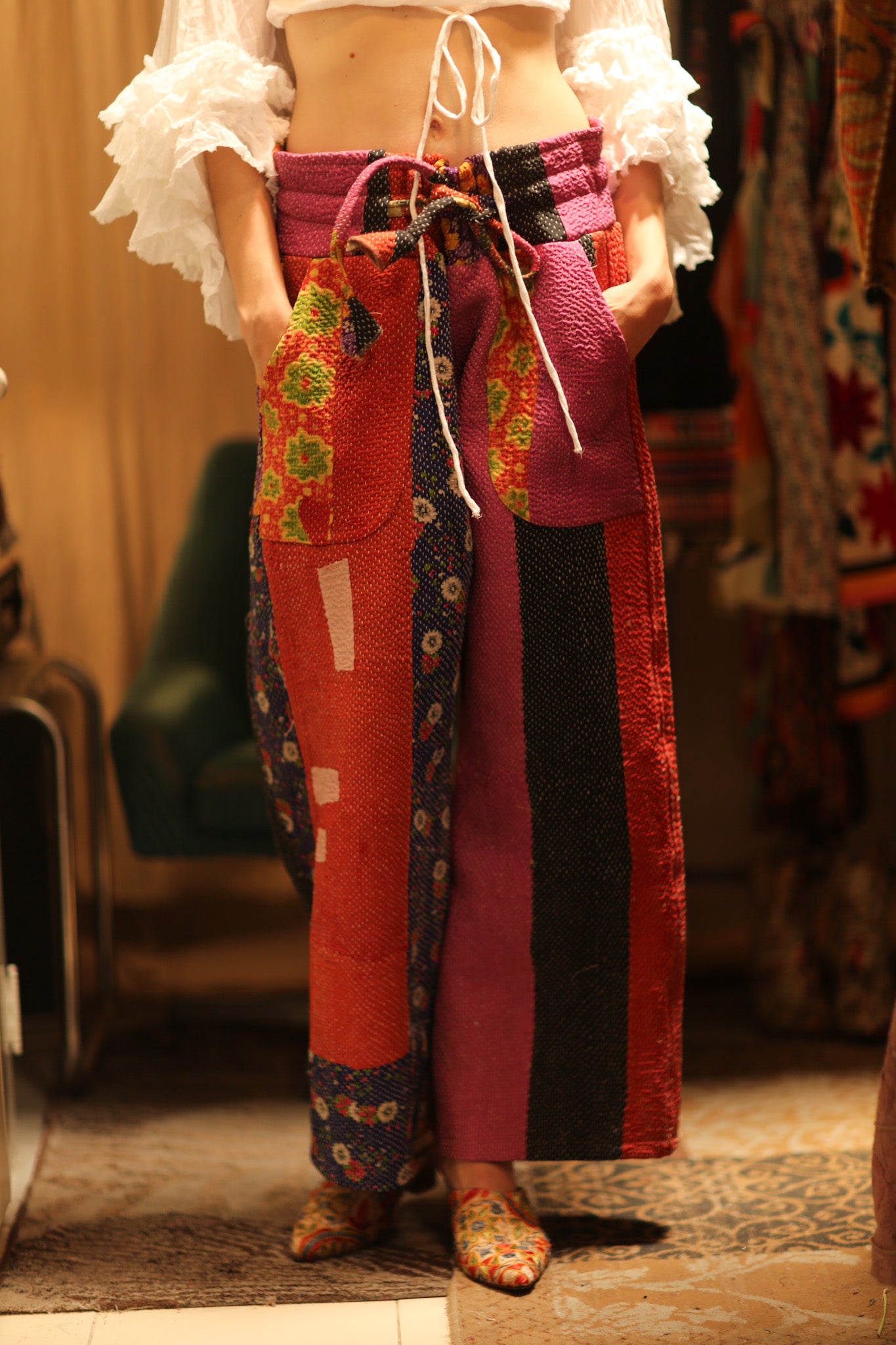 LENA KANTHA TROUSERS FUCHSIA AND FLOWERS