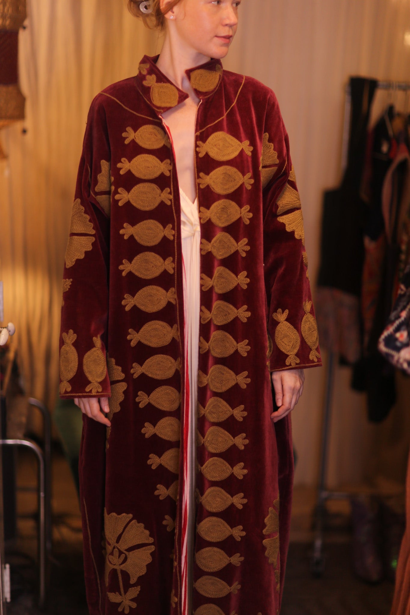 EMBROIDERED VELVET LONG COAT MISCHKA NFAI