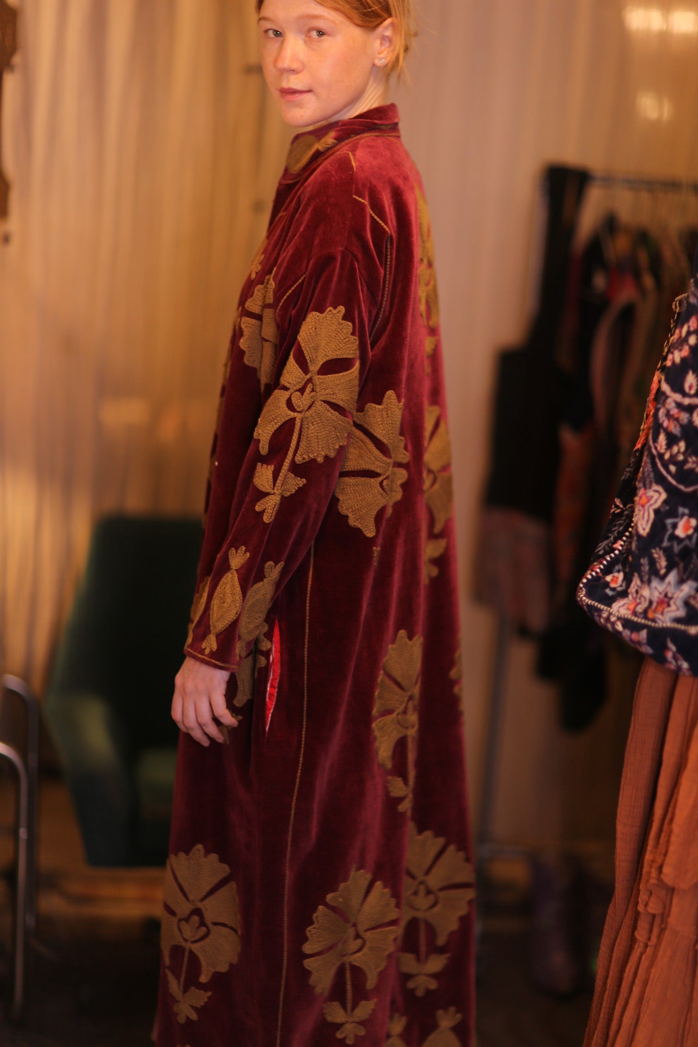 EMBROIDERED VELVET LONG COAT MISCHKA NFAI