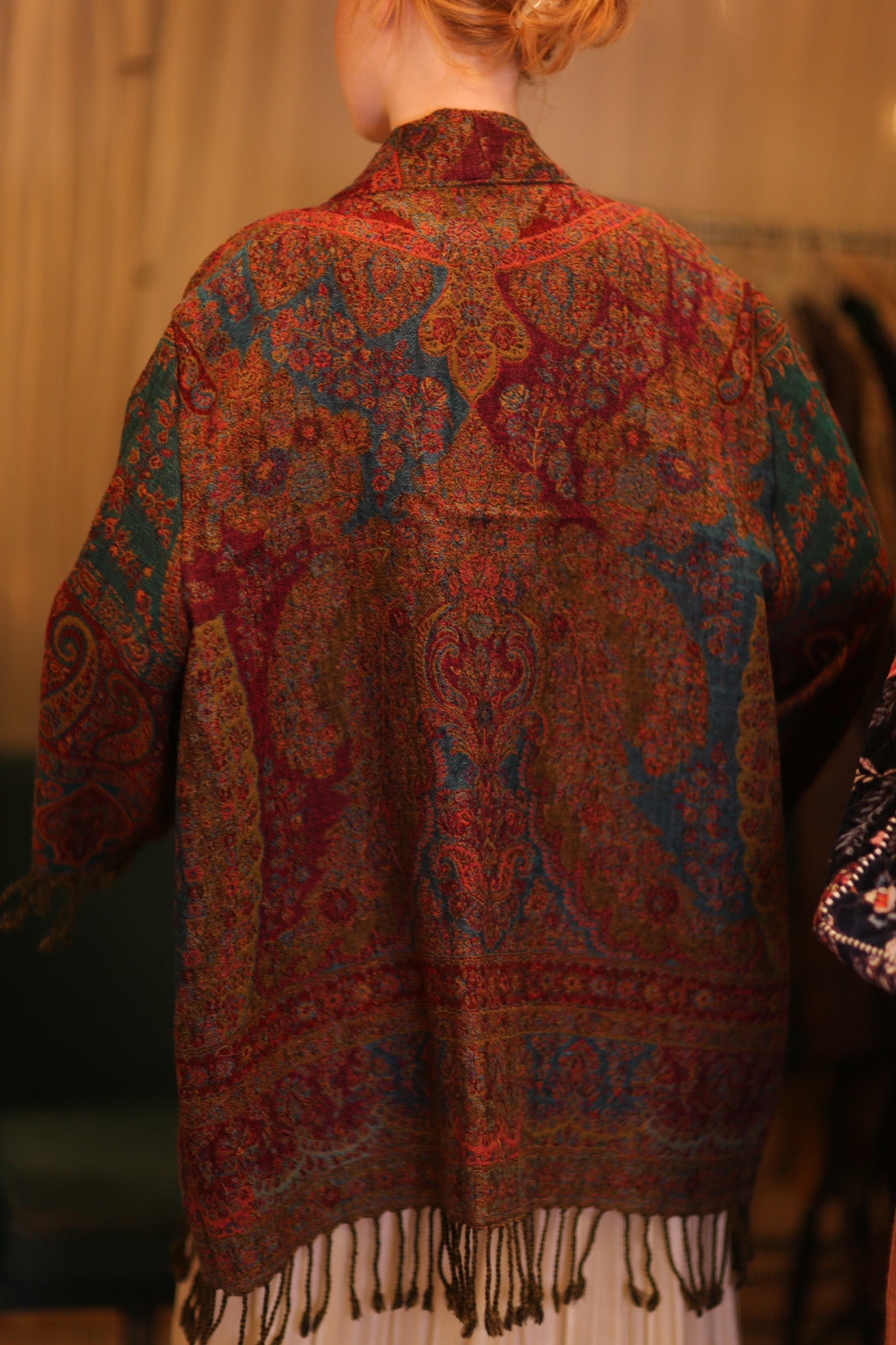 CONE PATTERN EMBROIDERED COTTON WOOL SHAWL HAYSHAN