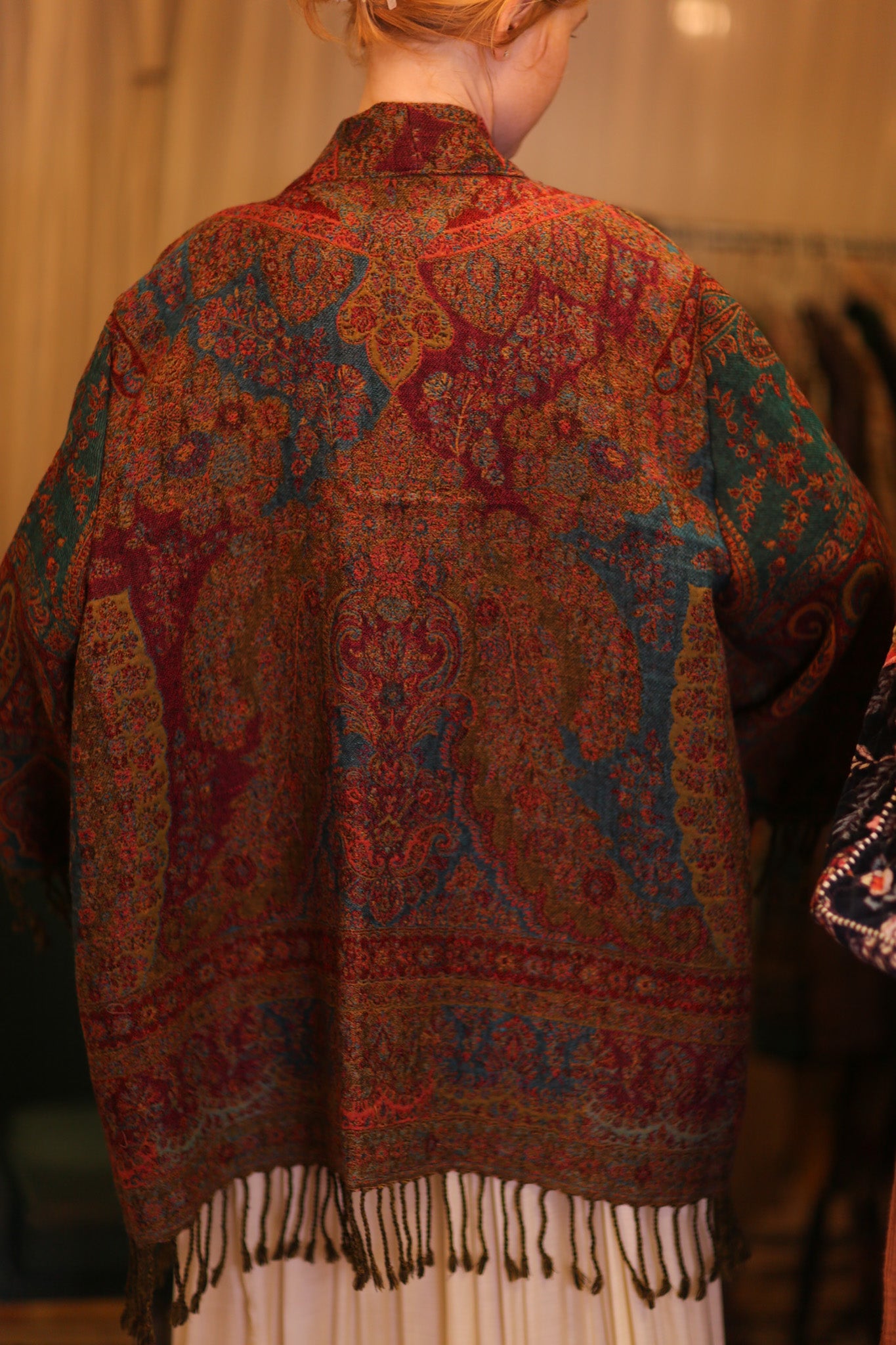 CONE PATTERN EMBROIDERED COTTON WOOL SHAWL HAYSHAN