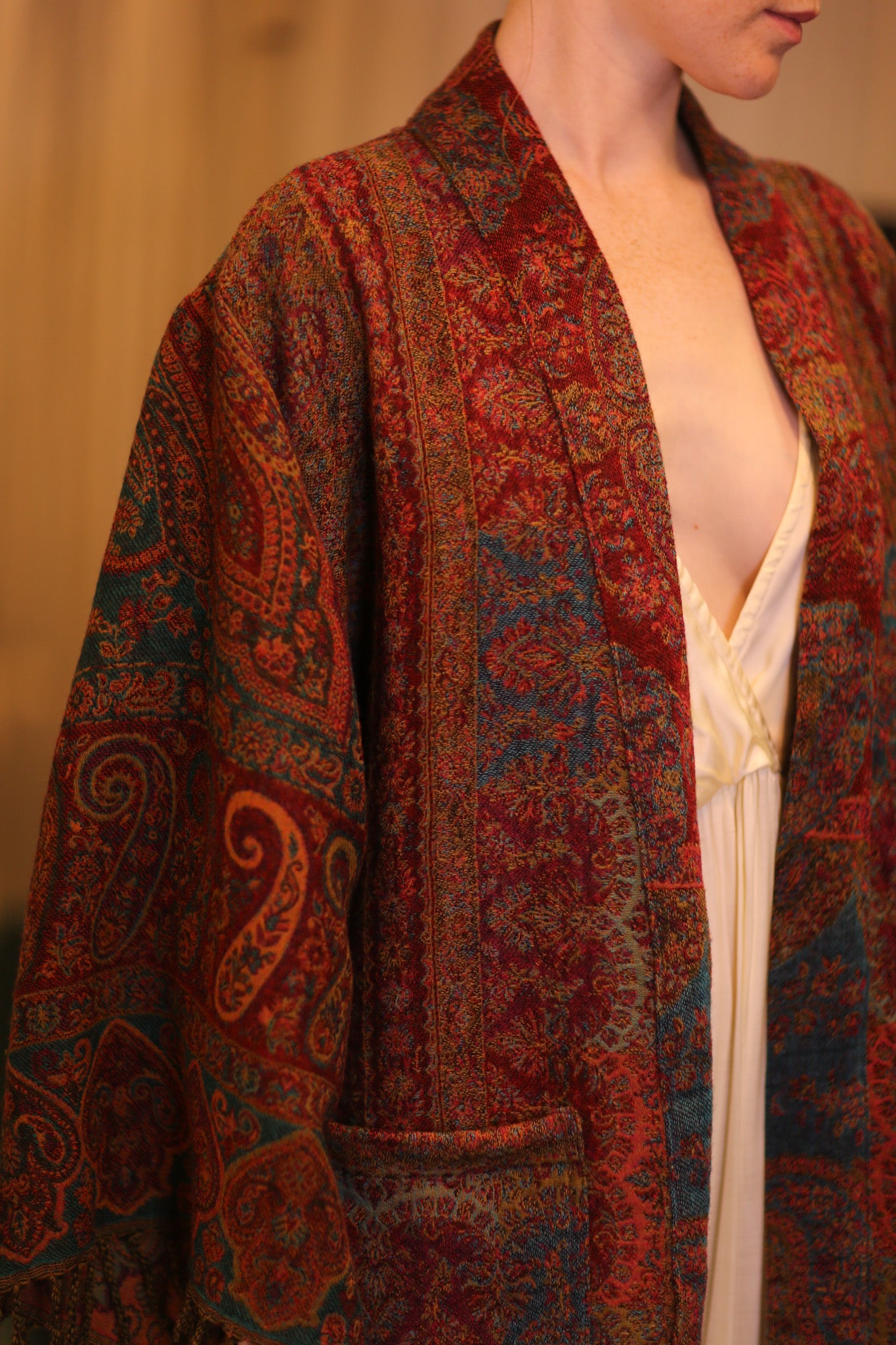 CONE PATTERN EMBROIDERED COTTON WOOL SHAWL HAYSHAN