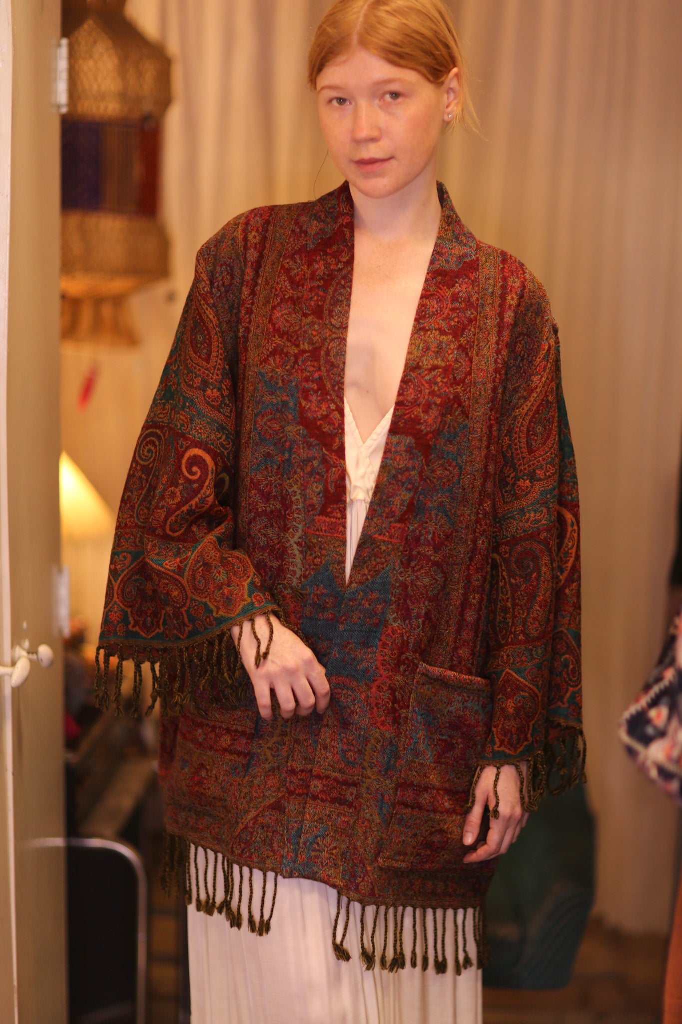 CONE PATTERN EMBROIDERED COTTON WOOL SHAWL HAYSHAN