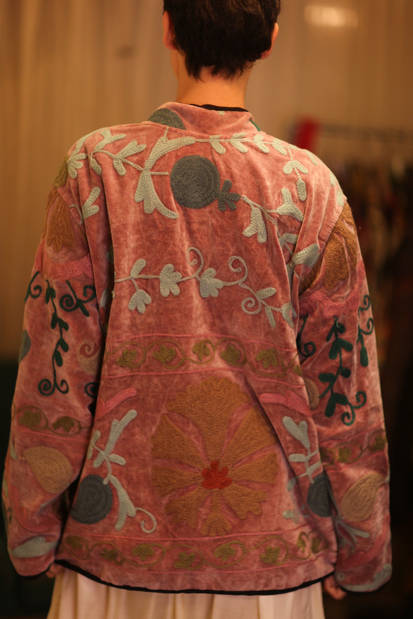 EMBROIDERED VELVET JACKET LADA