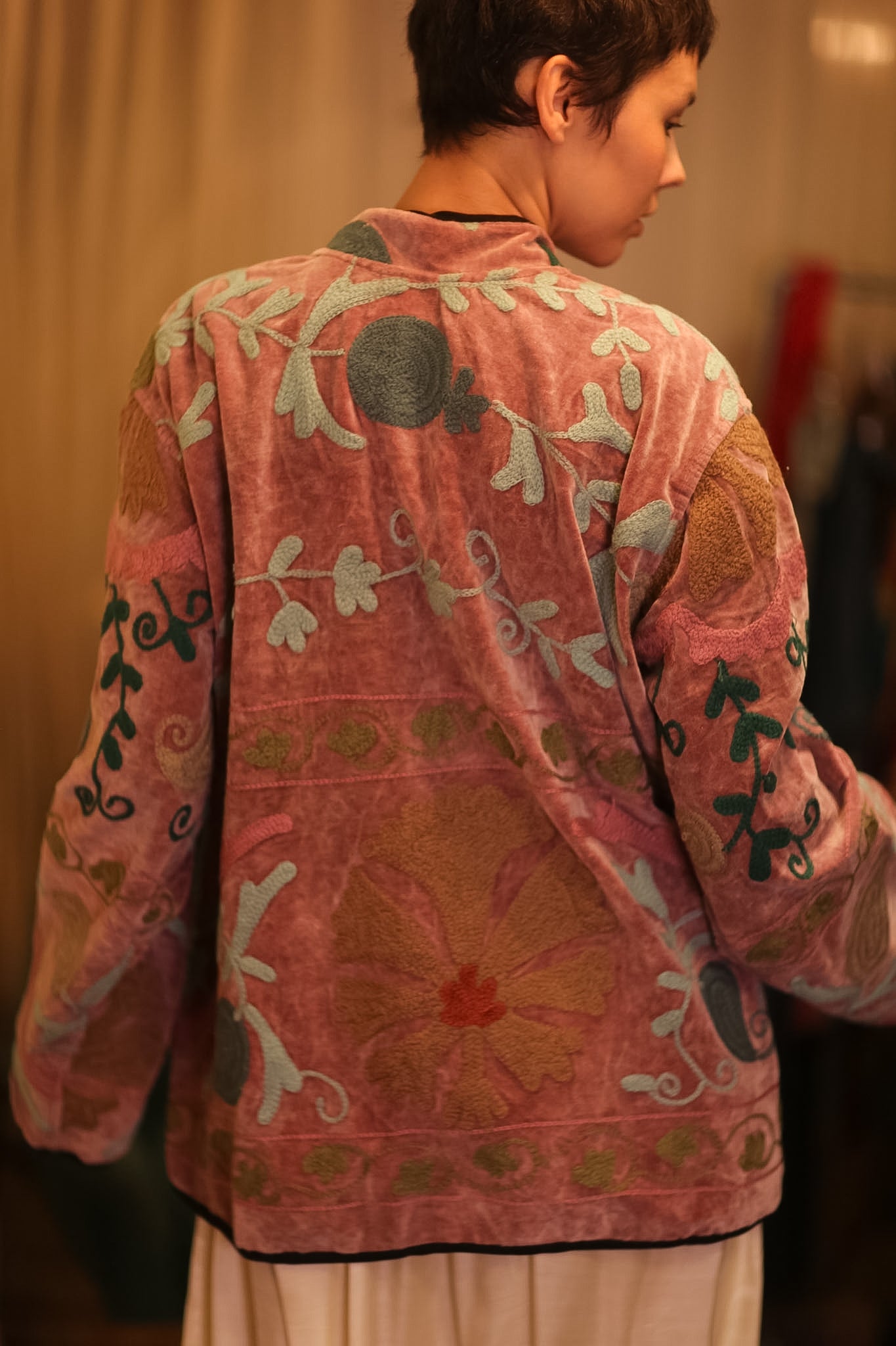 EMBROIDERED VELVET JACKET LADA