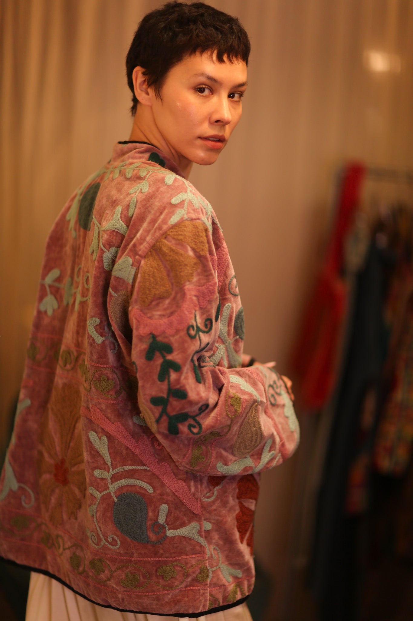 EMBROIDERED VELVET JACKET LADA