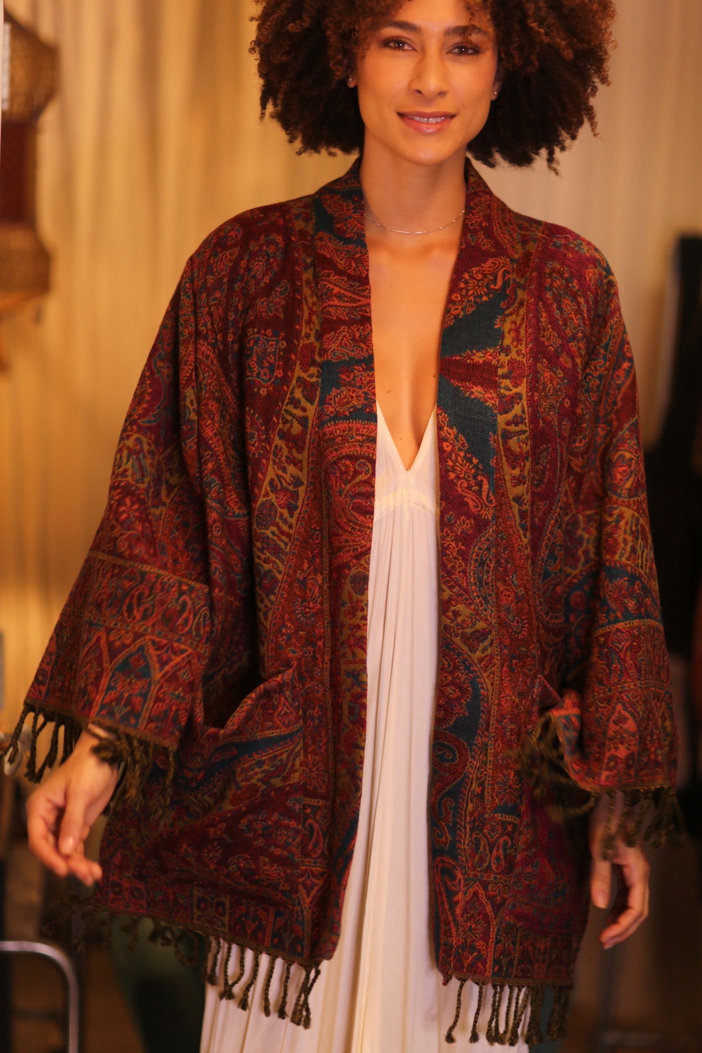 CONE PATTERN EMBROIDERED COTTON WOOL SHAWL KIMONO KAYCY