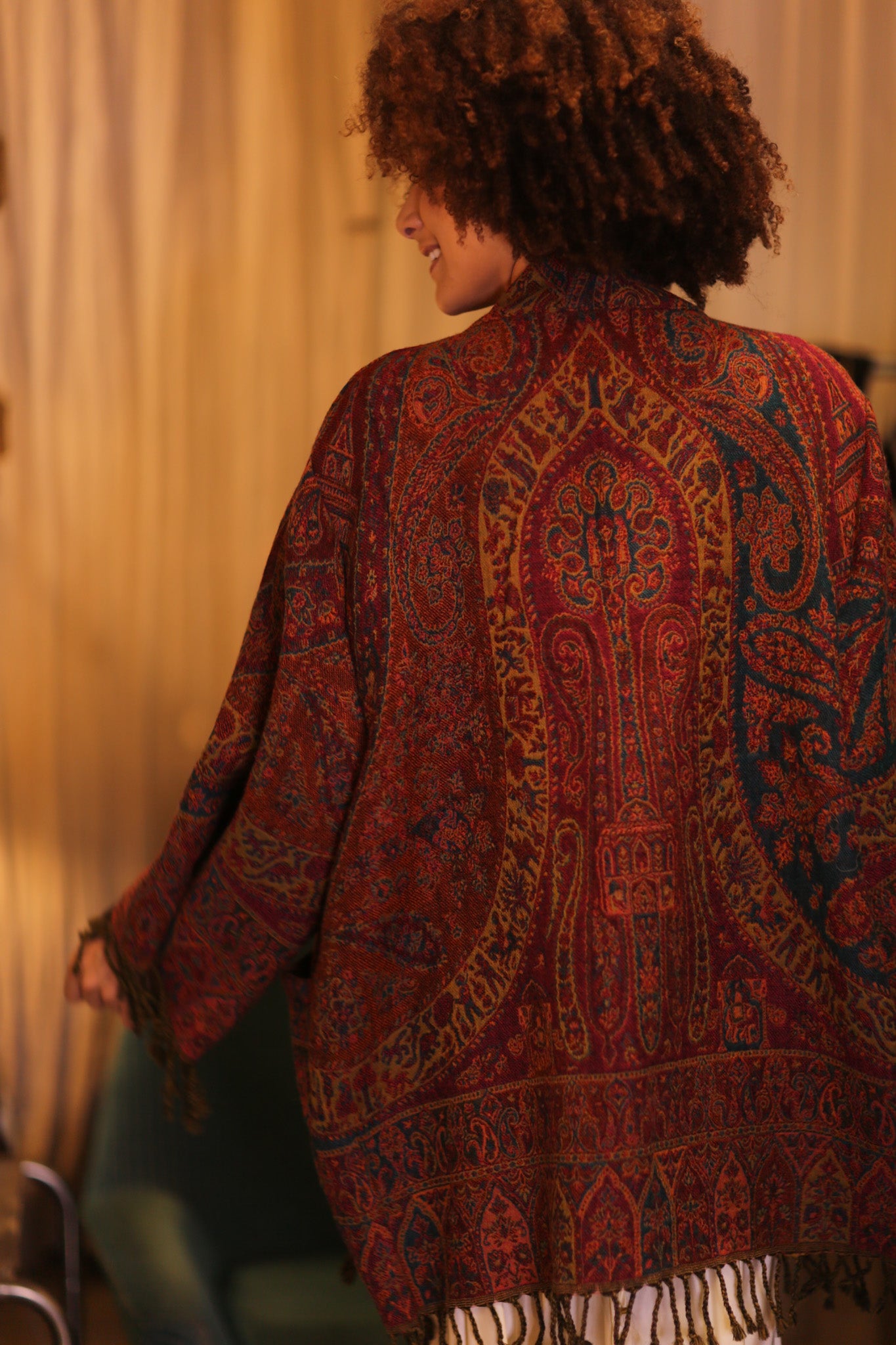 CONE PATTERN EMBROIDERED COTTON WOOL SHAWL KIMONO KAYCY