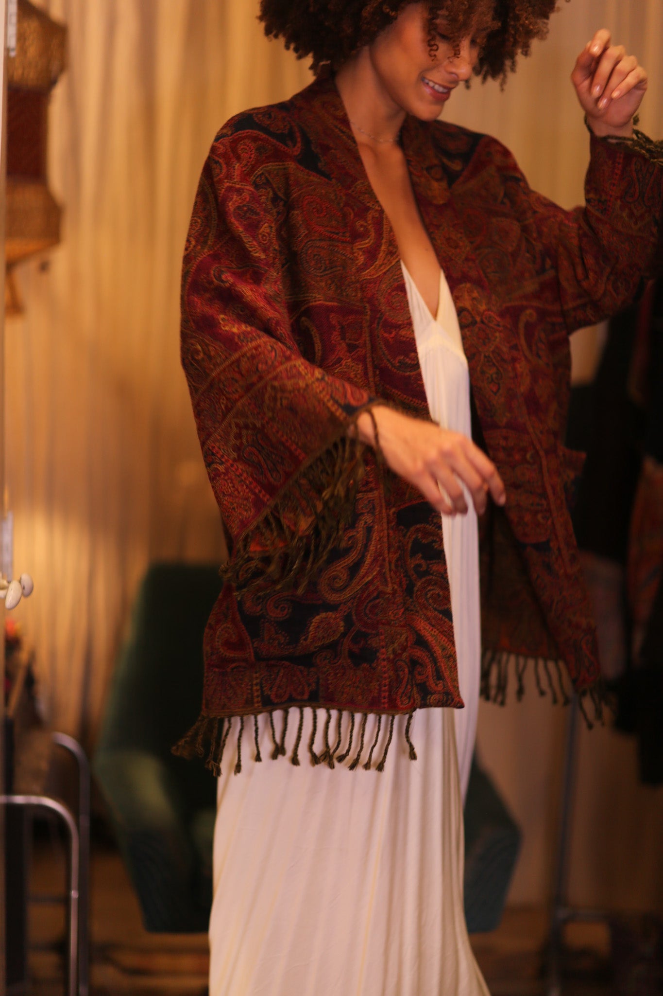 CONE PATTERNED EMBROIDERED COTTON WOOL SHAWL KIMONO NANCY