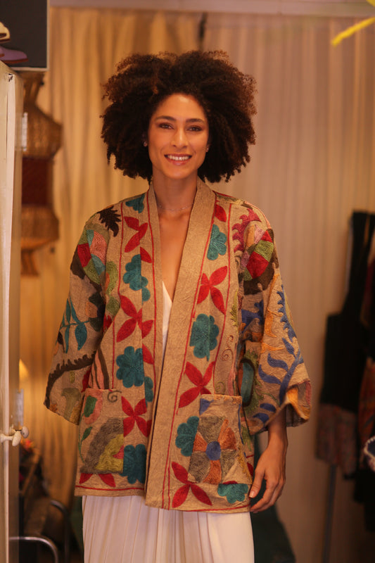 GINEVRA EMBROIDERED SUZANI KIMONO MONTY IXORA
