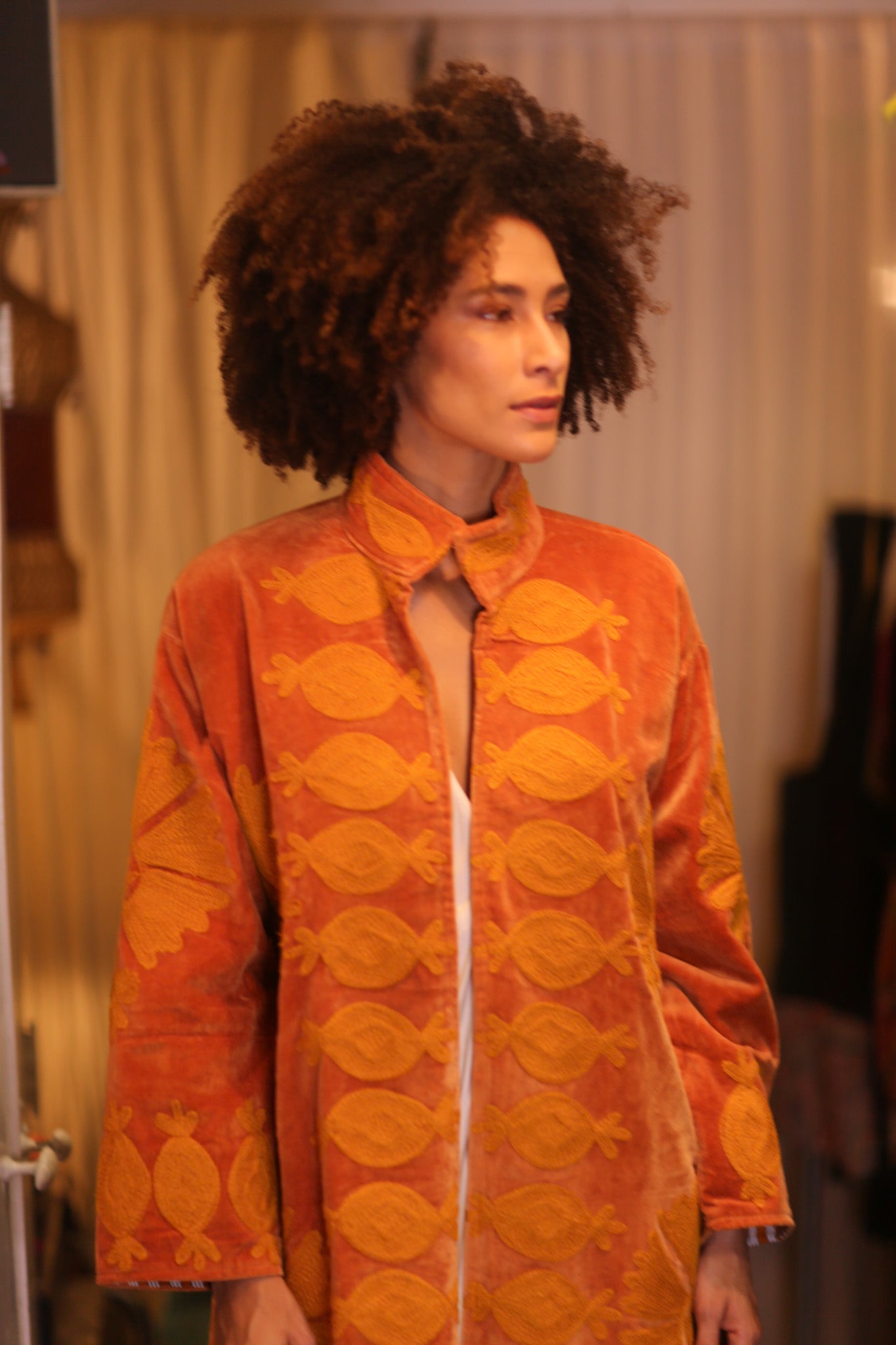 EMBROIDERED VELVET LONG COAT MISCHAL PDIN